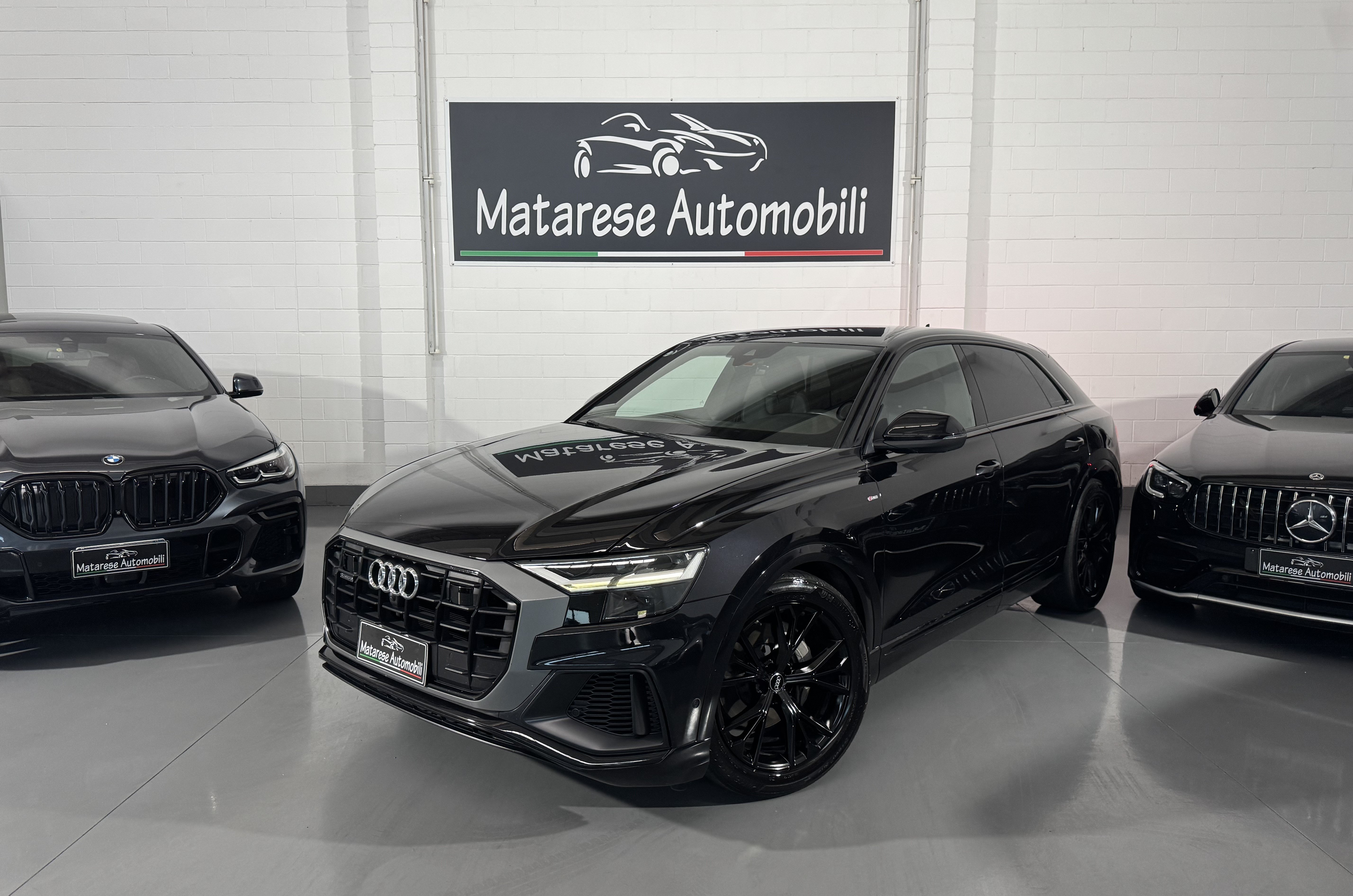 Audi Q8 S-Line Quattro 50 mhev tiptronic 3.0cc 286cv Finanziabile, del 2019, 197.250 km, in vendita a Cusago (MI)