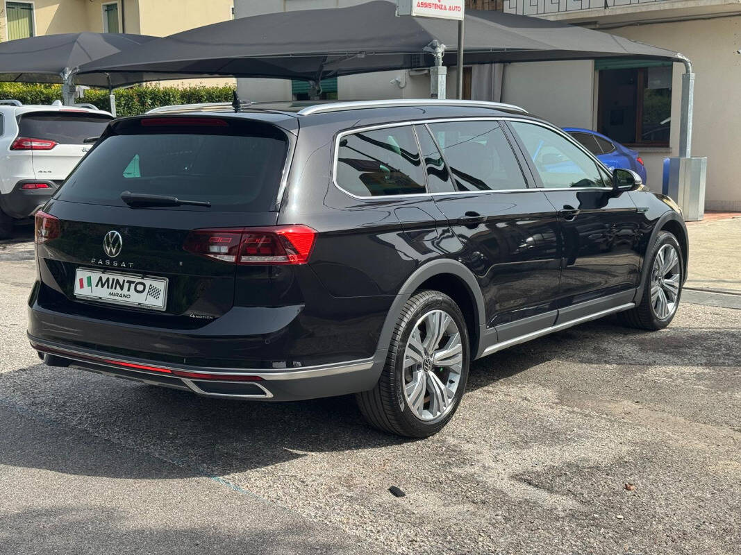 Volkswagen Passat Alltrack 2.0 tdi 4motion 200cv dsg - foto 3 di 27