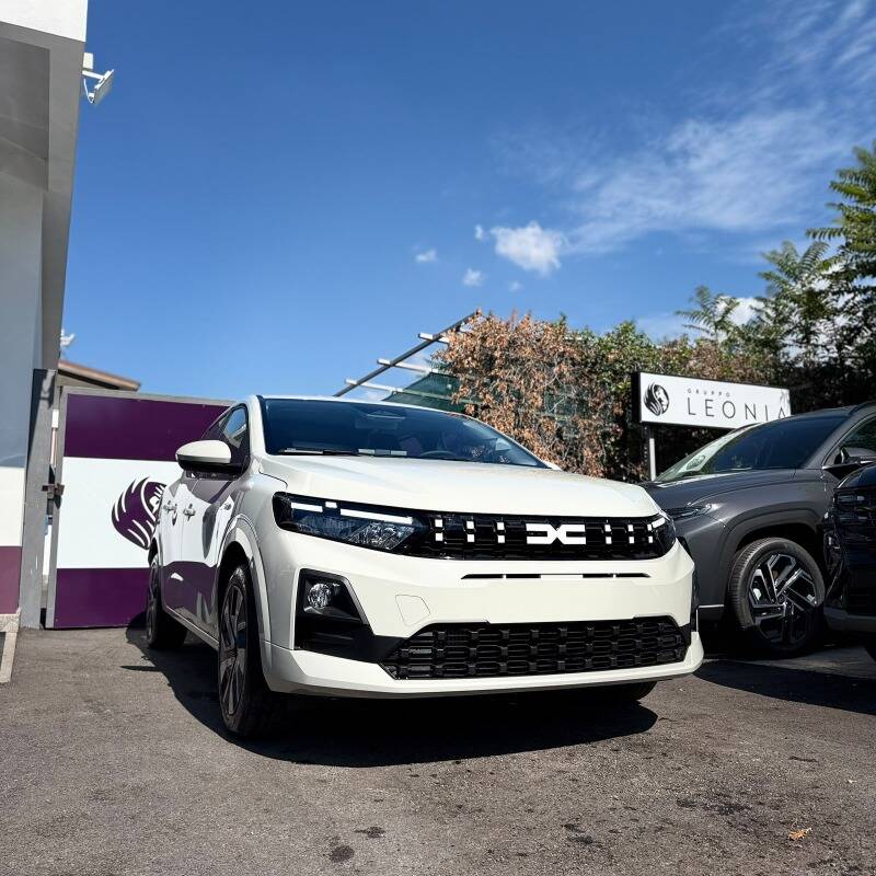 Dacia Sandero 1.0 tce Expression 100cv CHILOMETRI ZERO, del 2026, in vendita a Frascati (RM)