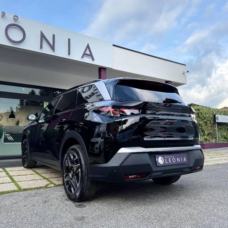 Peugeot 5008 1.2 hybrid GT 145cv 7p.ti e-dcs6 - foto 4 di 25