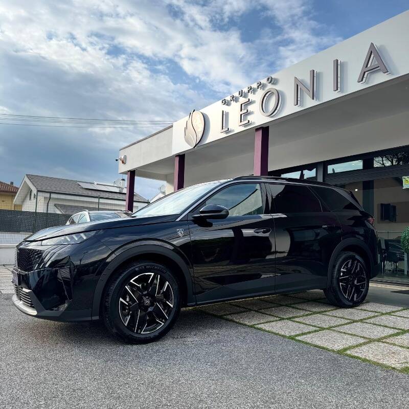 Peugeot 5008 1.2 hybrid GT 145cv 7p.ti e-dcs6 - foto 3 di 25