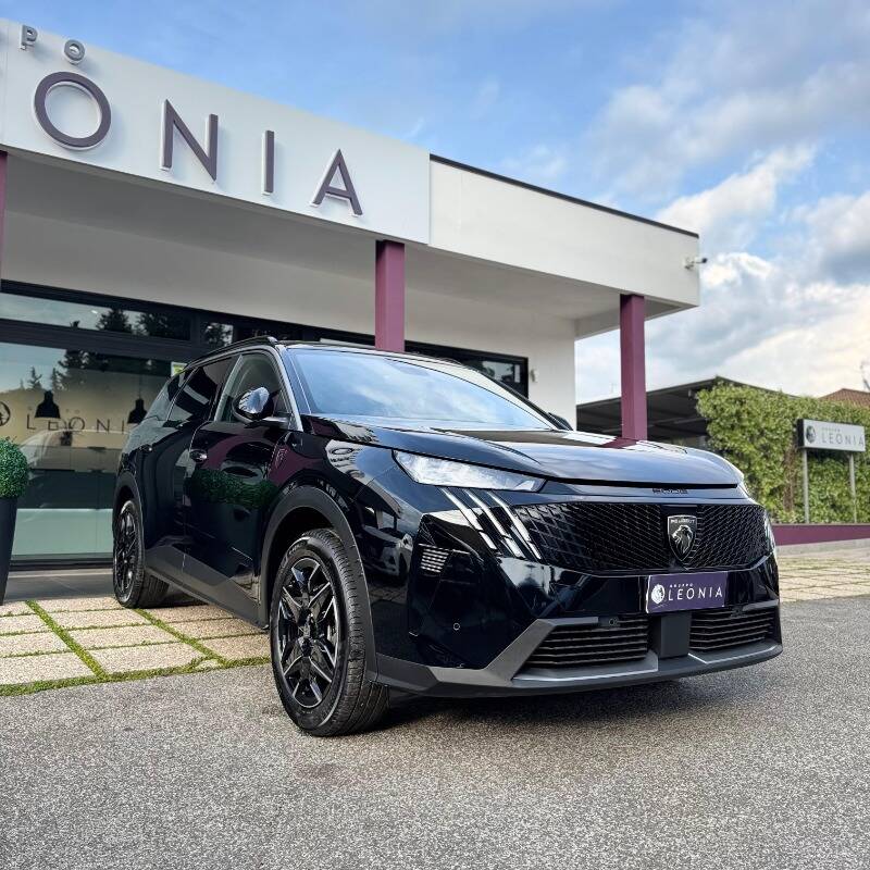 Peugeot 5008 1.2 hybrid GT 145cv 7p.ti e-dcs6, del 2025, 45.840 km, in vendita a Frascati (RM)