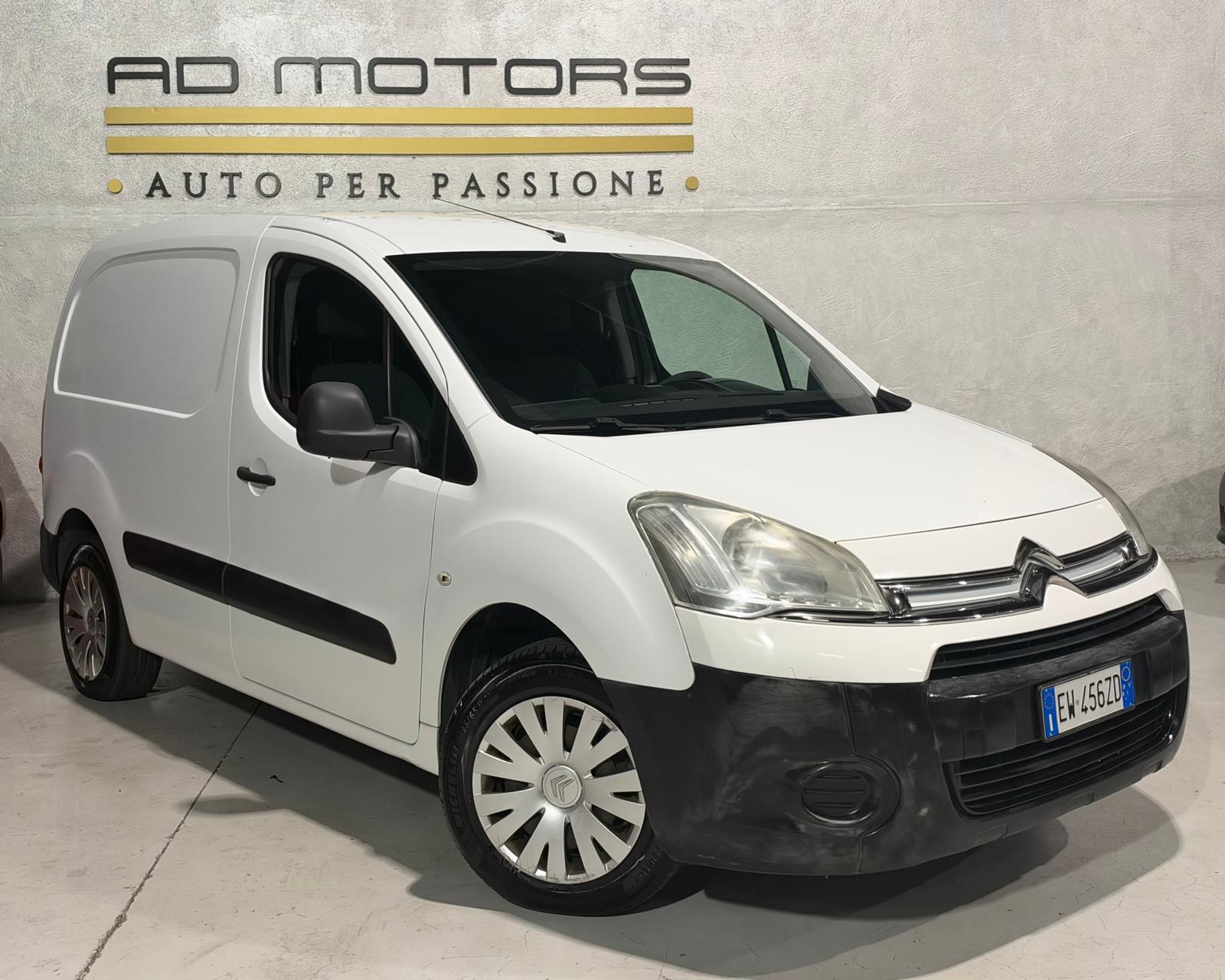 Citroen Berlingo II 2012 Berlingo 3 Posti Neopatentati+ IVA, del 2014, 175.000 km, in vendita a Bareggio (MI)