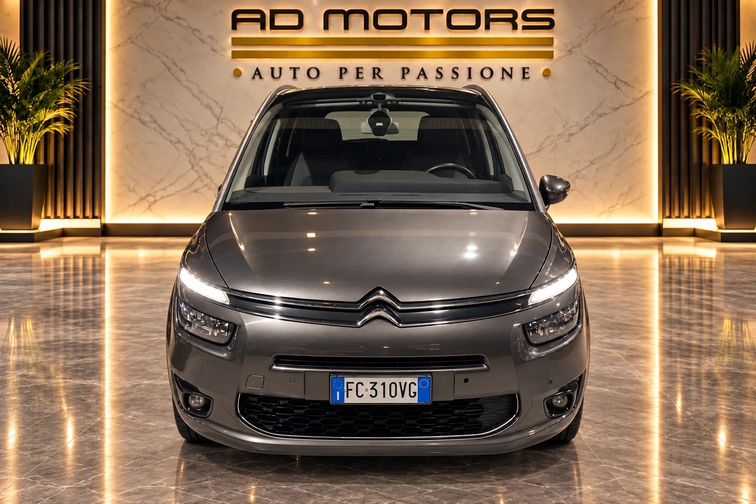 Citroen Grand C4 Picasso C4 Grand Picasso 1.6 bluehdi Exclusive s&s 120cv eat6 Distribuzione Nuova Cambio Automatico - foto 2 di 4