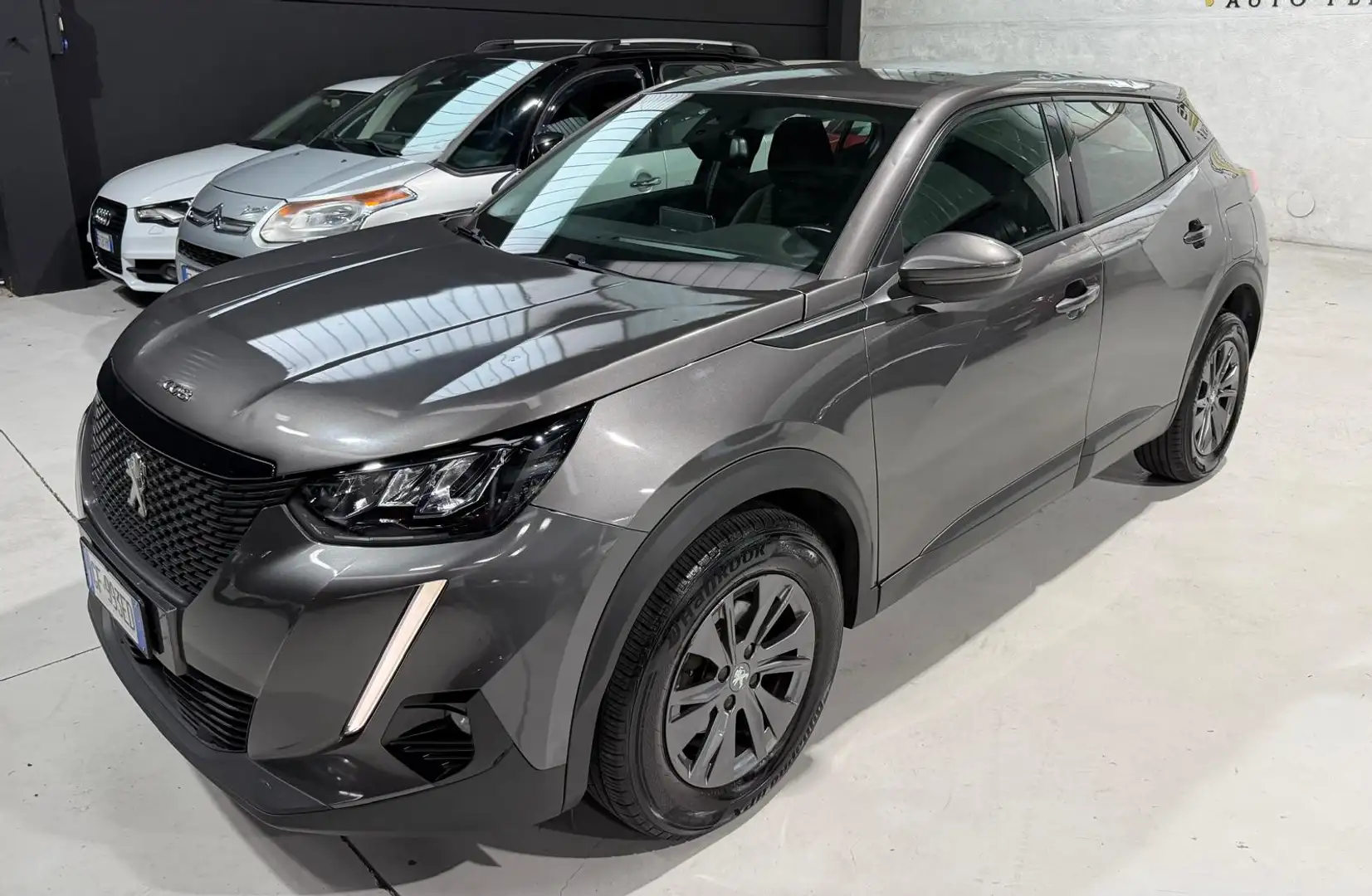 Peugeot 2008 1.5 bluehdi Active Pack s&s 110cv - foto 3 di 4