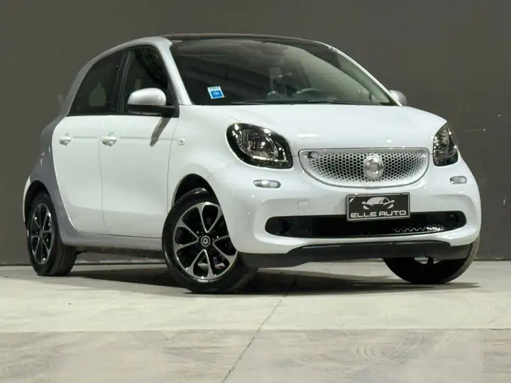 smart forFour 1.0 Youngster 71cv twinamic - foto 3 di 4