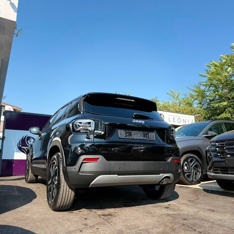 Jeep Avenger 1.2 t. e-hybr.mhev Summit fwd 110cv edct6 TETTO APRIBILE - foto 4 di 18