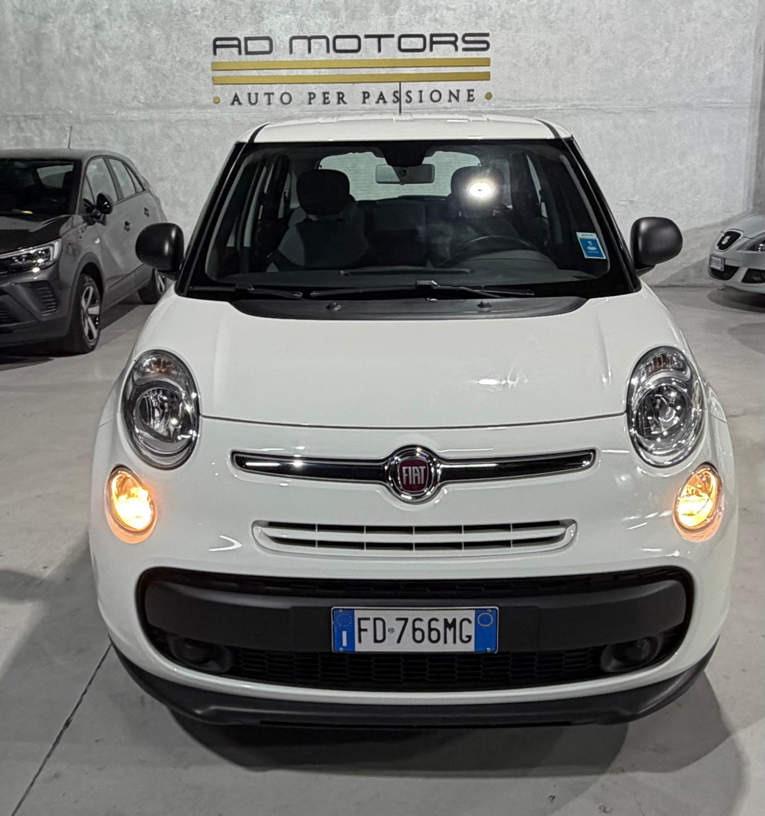 Fiat 500L 1.4 Pop 95cv Benzina Euro 6 Neopatentati - foto 2 di 4