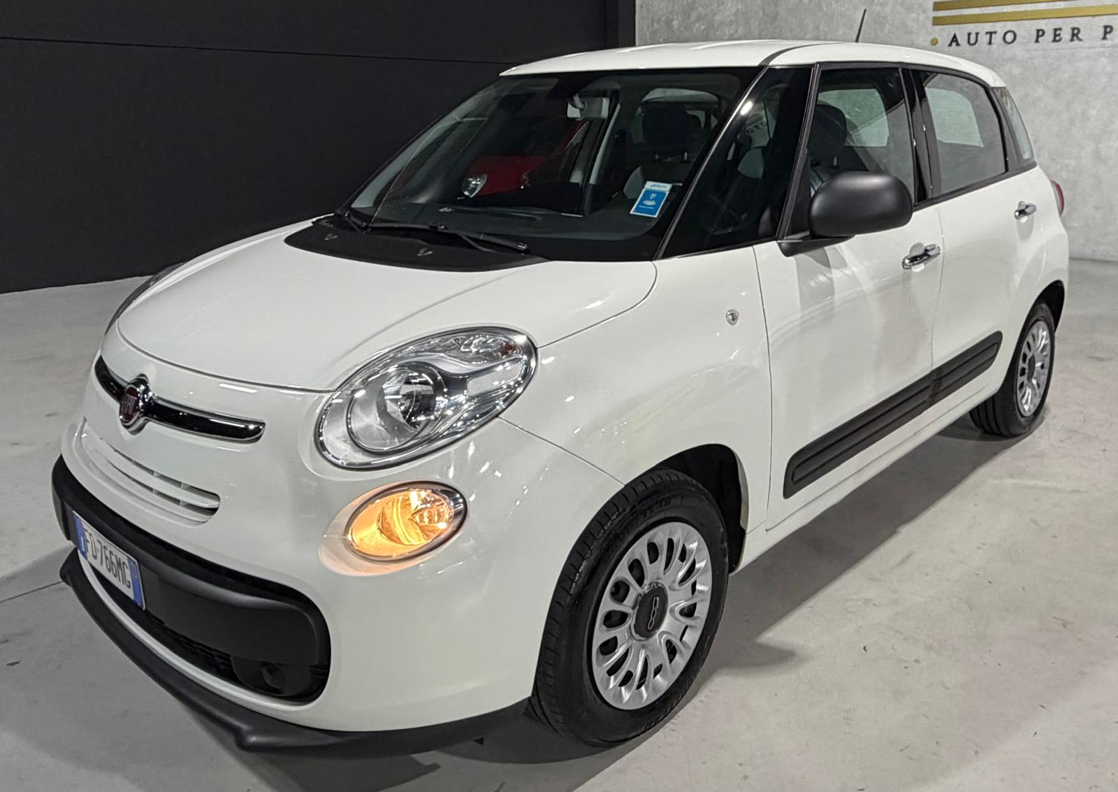 Fiat 500L 1.4 Pop 95cv Benzina Euro 6 Neopatentati - foto 3 di 4