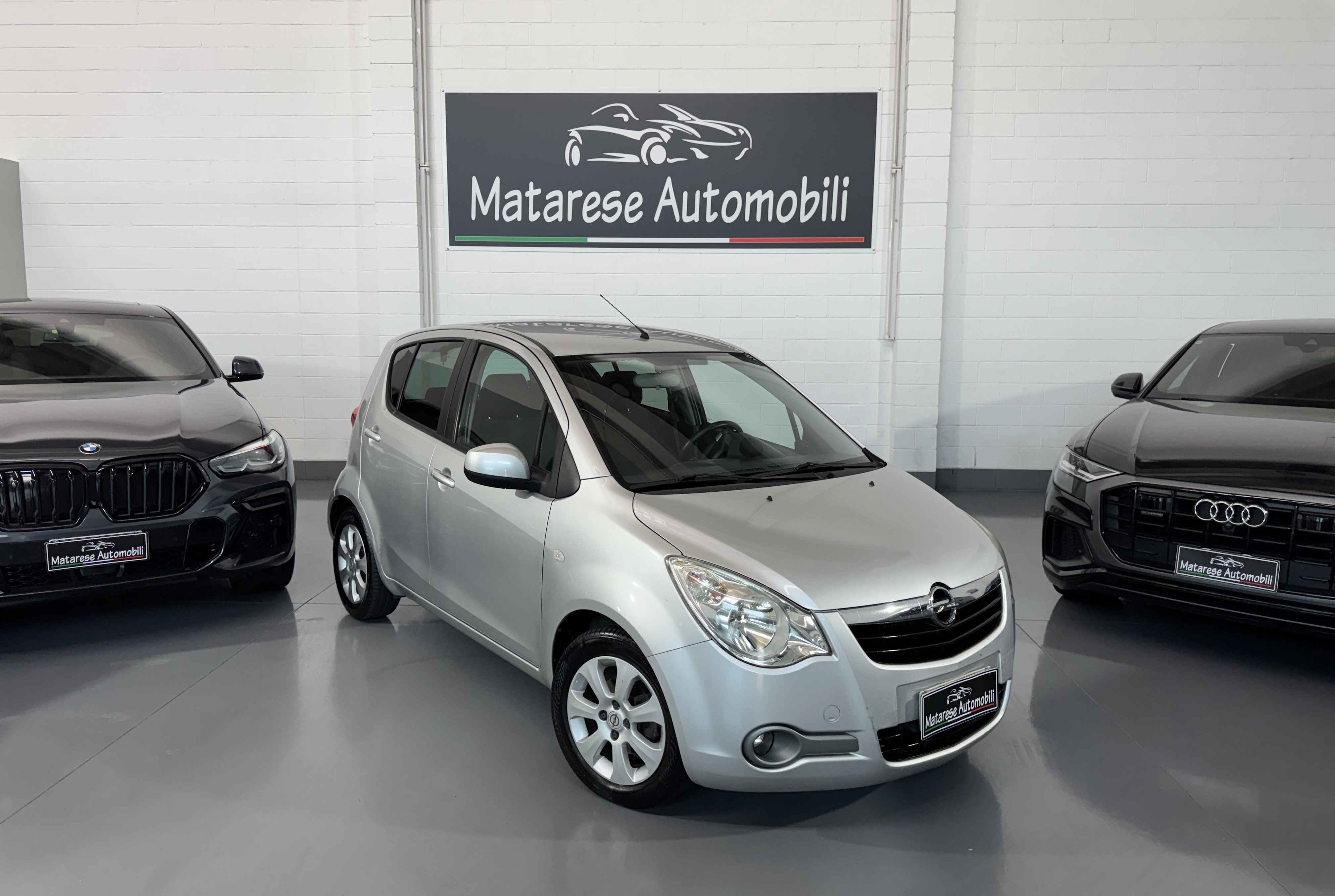 Opel Agila Enjoy 1.2cc 86cv 16V Unico proprietario OK Neopatentati - foto 4 di 4