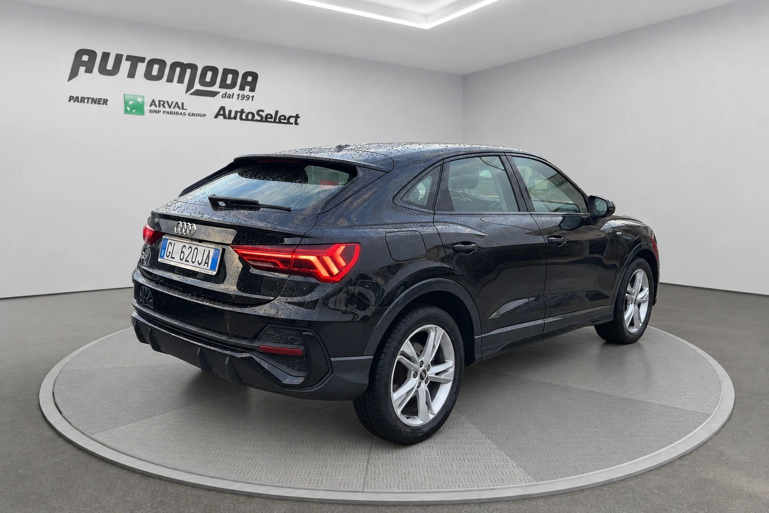 Audi Q3 Sportback 35 2.0 tdi S line edition s-tronic - foto 3 di 4