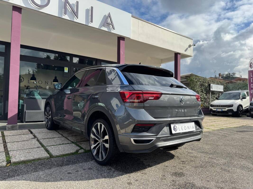 Volkswagen T-Roc 1.5 tsi R-line 1.5 tsi 110 cv - foto 4 di 18