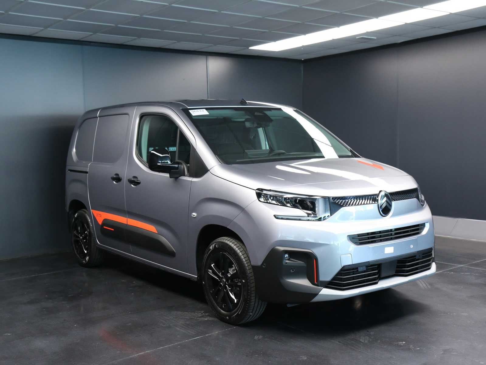 Citroen Berlingo 2024 Berlingo van M 1.5 bluehdi 100cv S&S Serie Speciale XTR - foto 2 di 4