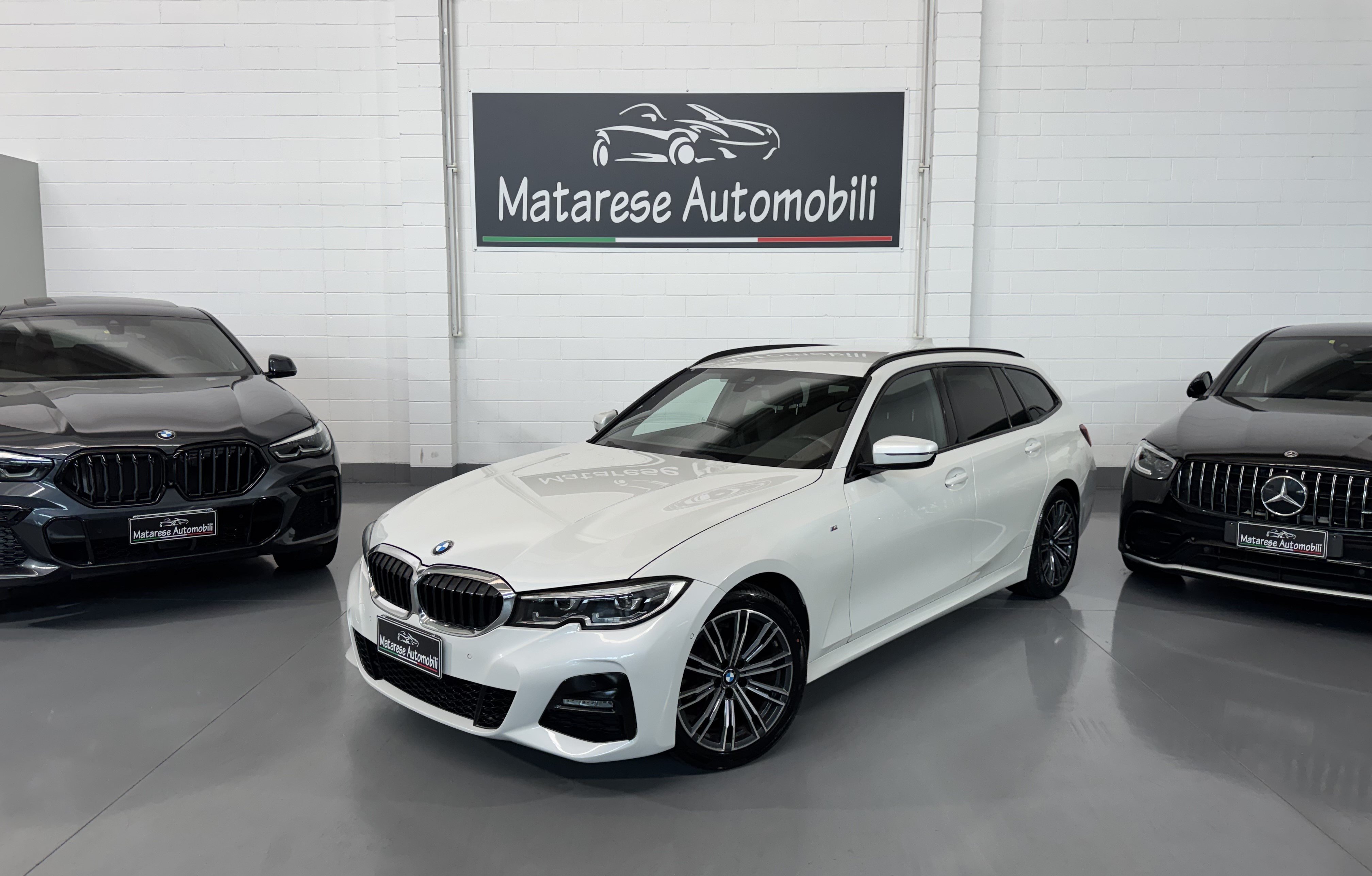 BMW 320 320d Msport Xdrive Touring mhev 48V 2.0cc 190cv Tagliandi ufficiali IVA esposta, del 2022, 97.006 km, in vendita a Cusago (MI)