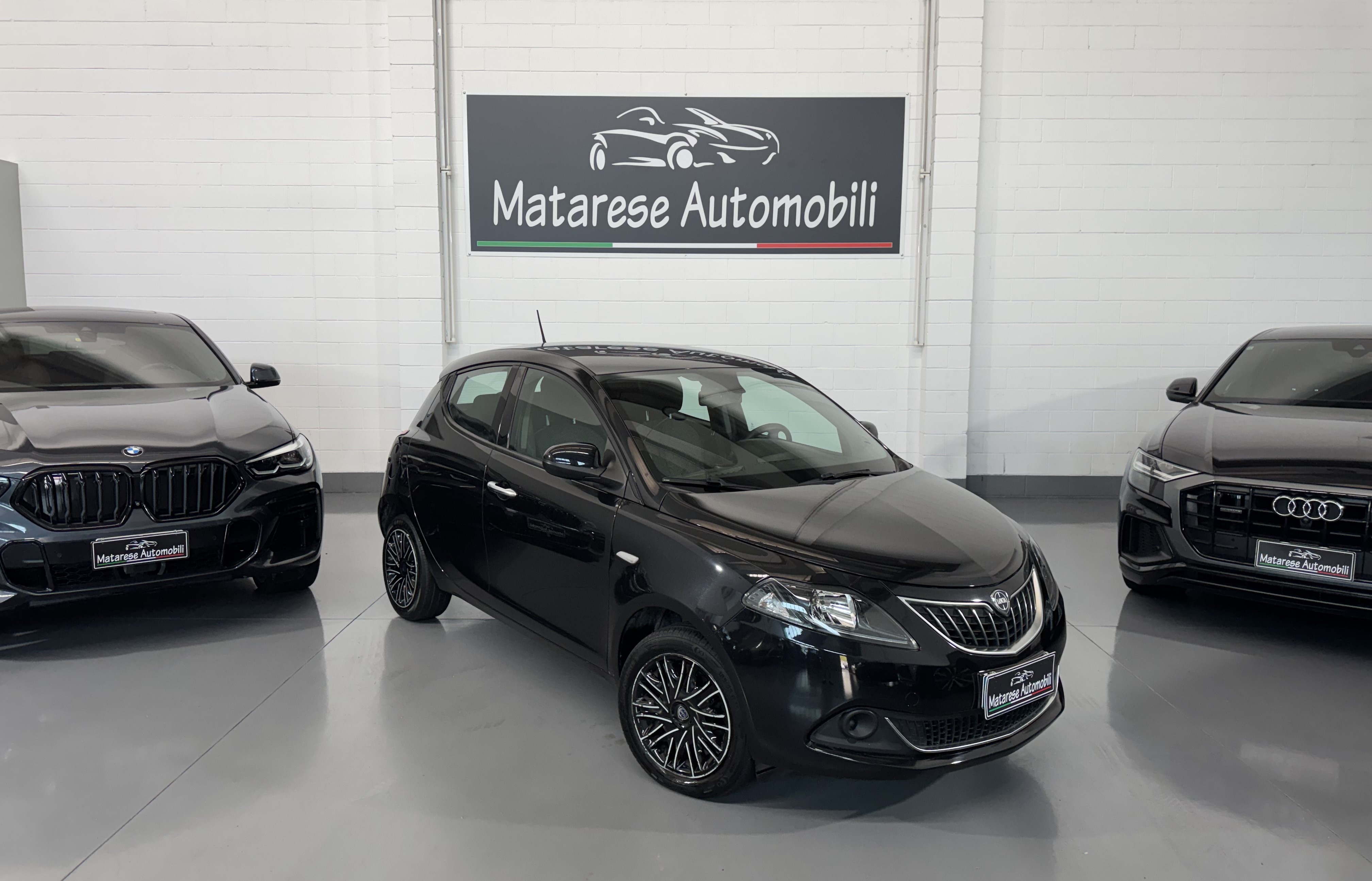 Lancia Ypsilon Hybrid 5p 1.0cc 70cv Bluetooth+Clima OK Neopatentati - foto 4 di 4