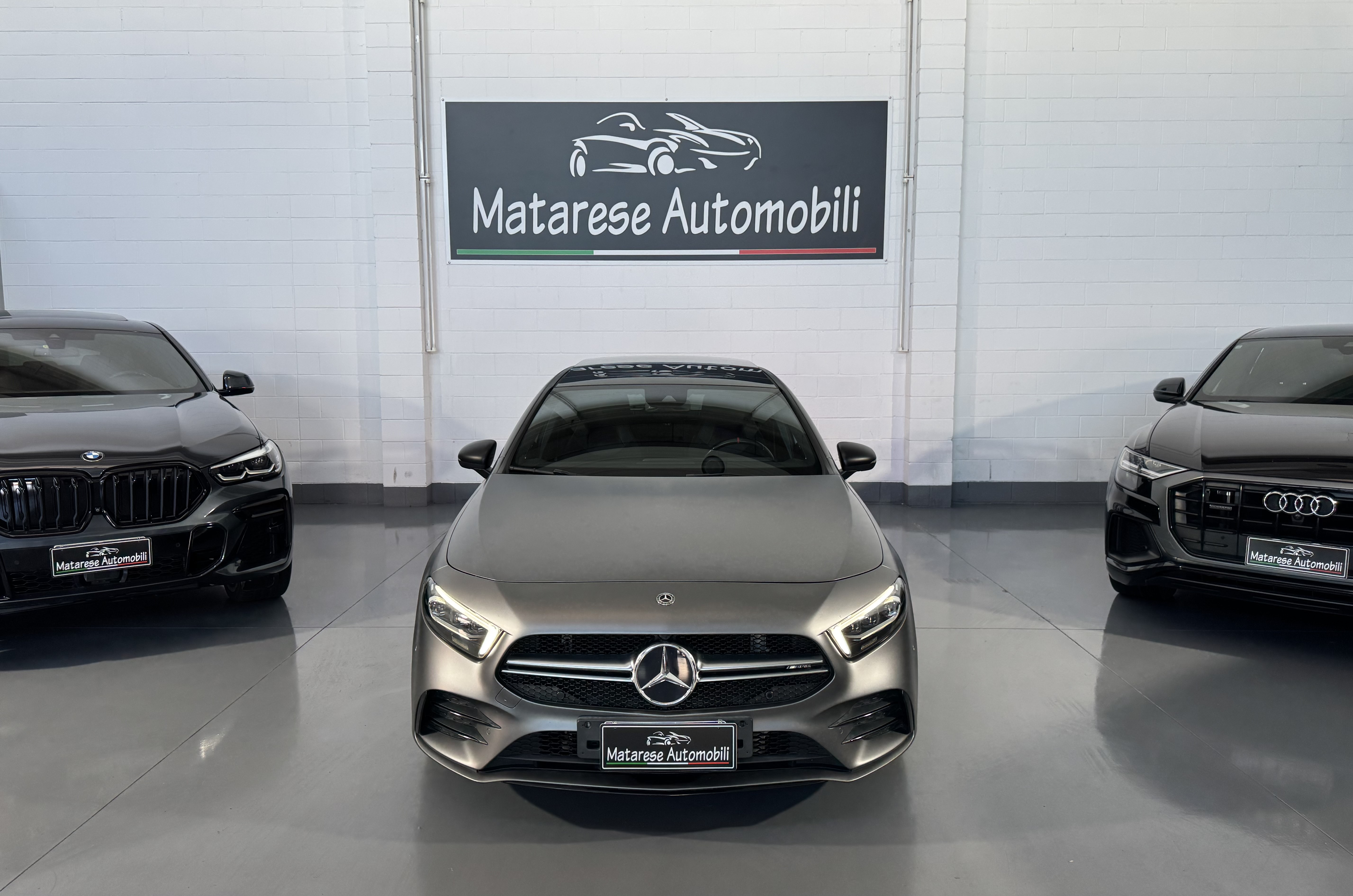 Mercedes-Benz A 35 AMG A35 AMG Race Edition Turbo 4Matic 2.0cc 306cv Tetto apribile+Burmester Finanziabile - foto 2 di 4