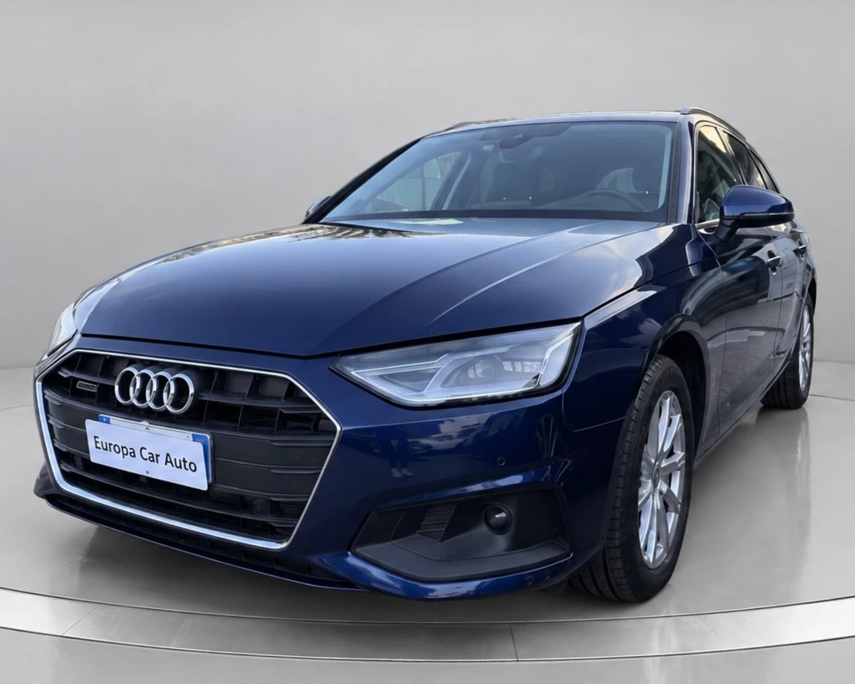 Audi A4 Avant 40 2.0 tdi mhev Business quattro 204cv s-tronic, del 2022, 100.133 km, in vendita a Magenta (MI)
