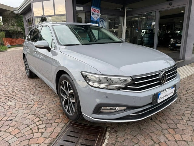 Volkswagen Passat Variant 2.0 tdi Executive 150cv dsg - foto 2 di 4