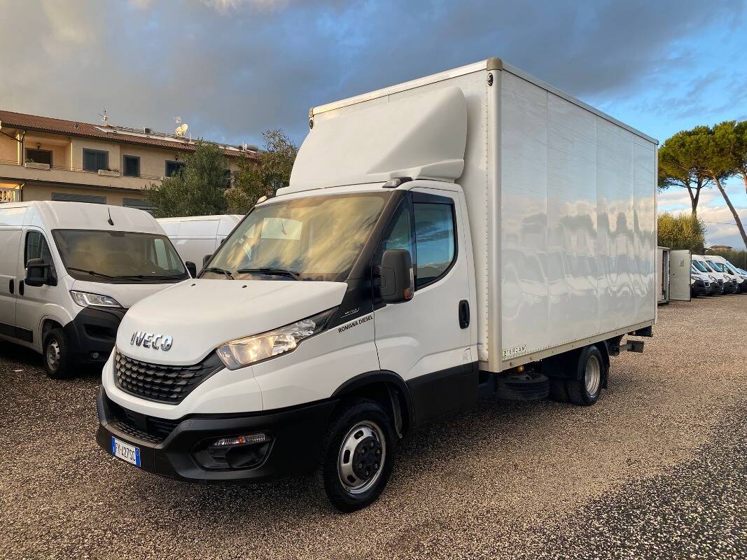 Iveco Daily 35C14 3450 E6 SPONDA IDRAULICA + PORTA LAT. - foto 4 di 17