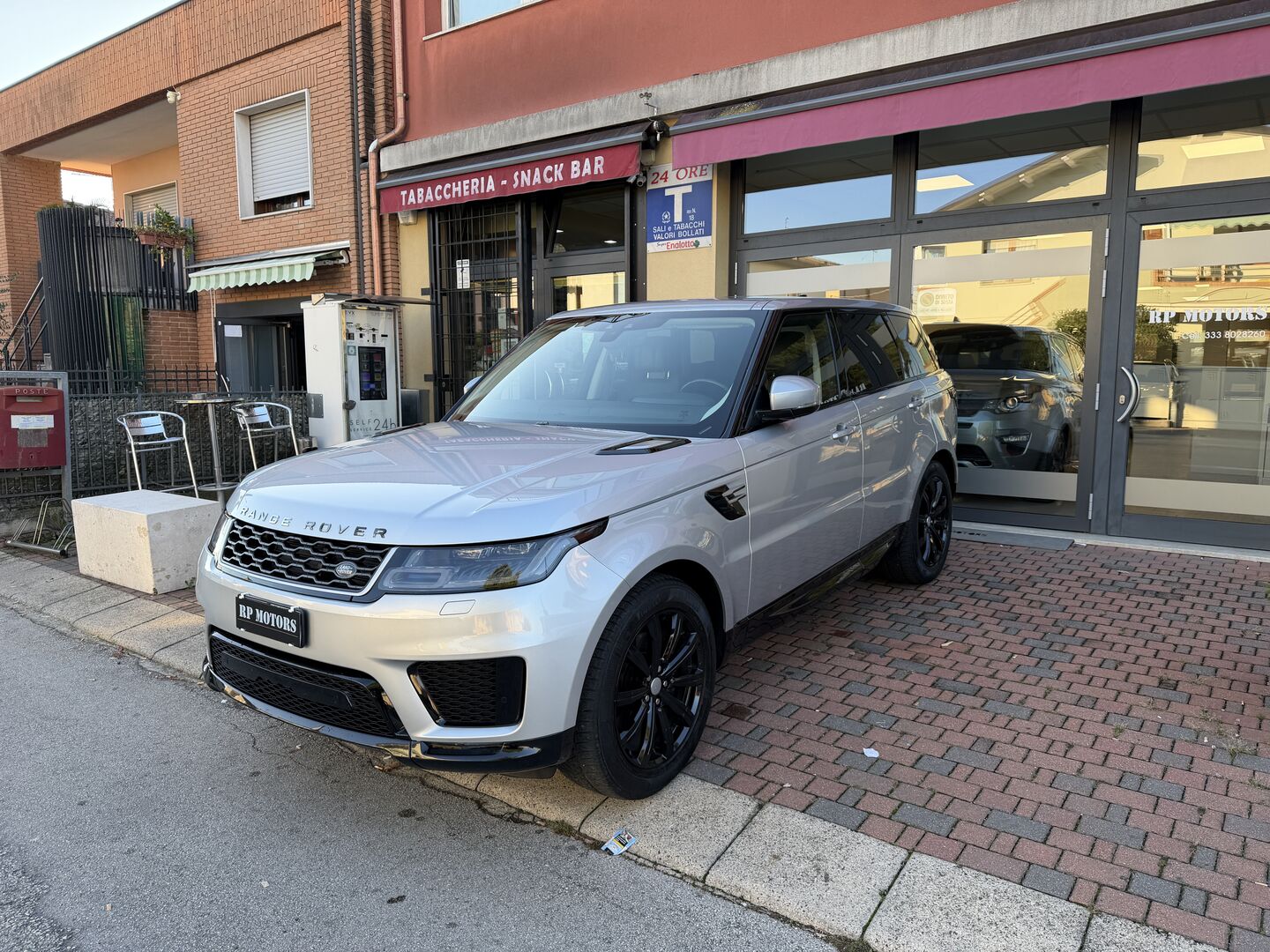 Land Rover Range Rover Sport 3.0 sdV6 HSE 249cv auto my19 - foto 3 di 4