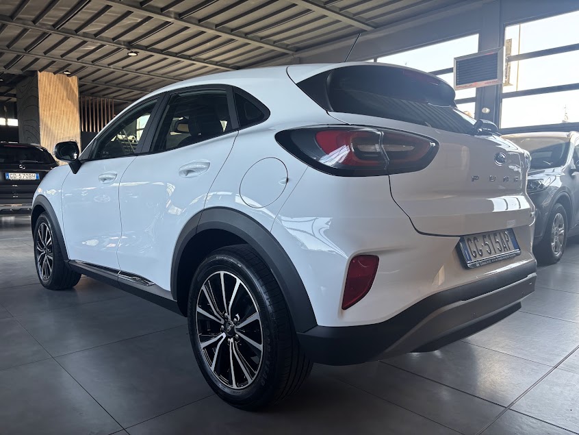 Ford Puma 1.0 ecoboost h Titanium 125cv 9.000km - foto 2 di 4