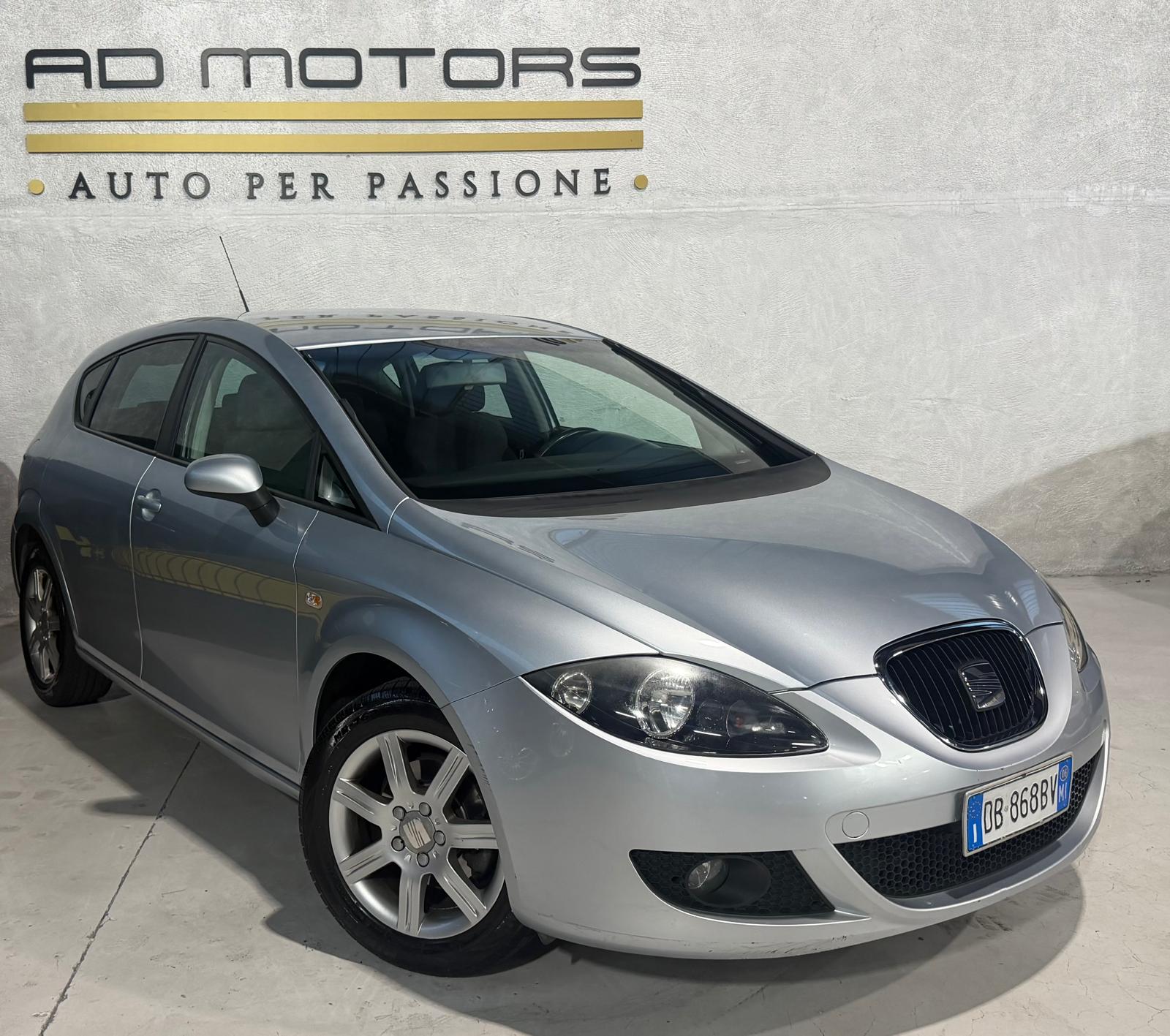 SEAT Leon 1.6 Benzina Neopatentati Cinghia OK, del 2006, 163.000 km, in vendita a Bareggio (MI)