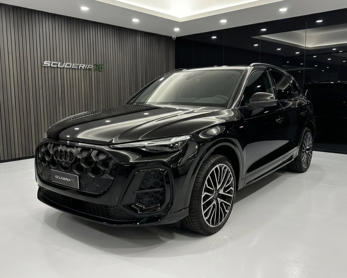 Audi Q5 2.0 tdi mhev+ S line edition quattro 204cv s-tronic, del 2025, 100 km, in vendita a Milano (MI)