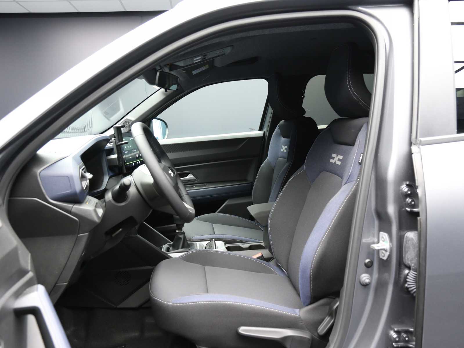 Dacia Duster 1.2 mild hybrid Journey 130cv - foto 3 di 4