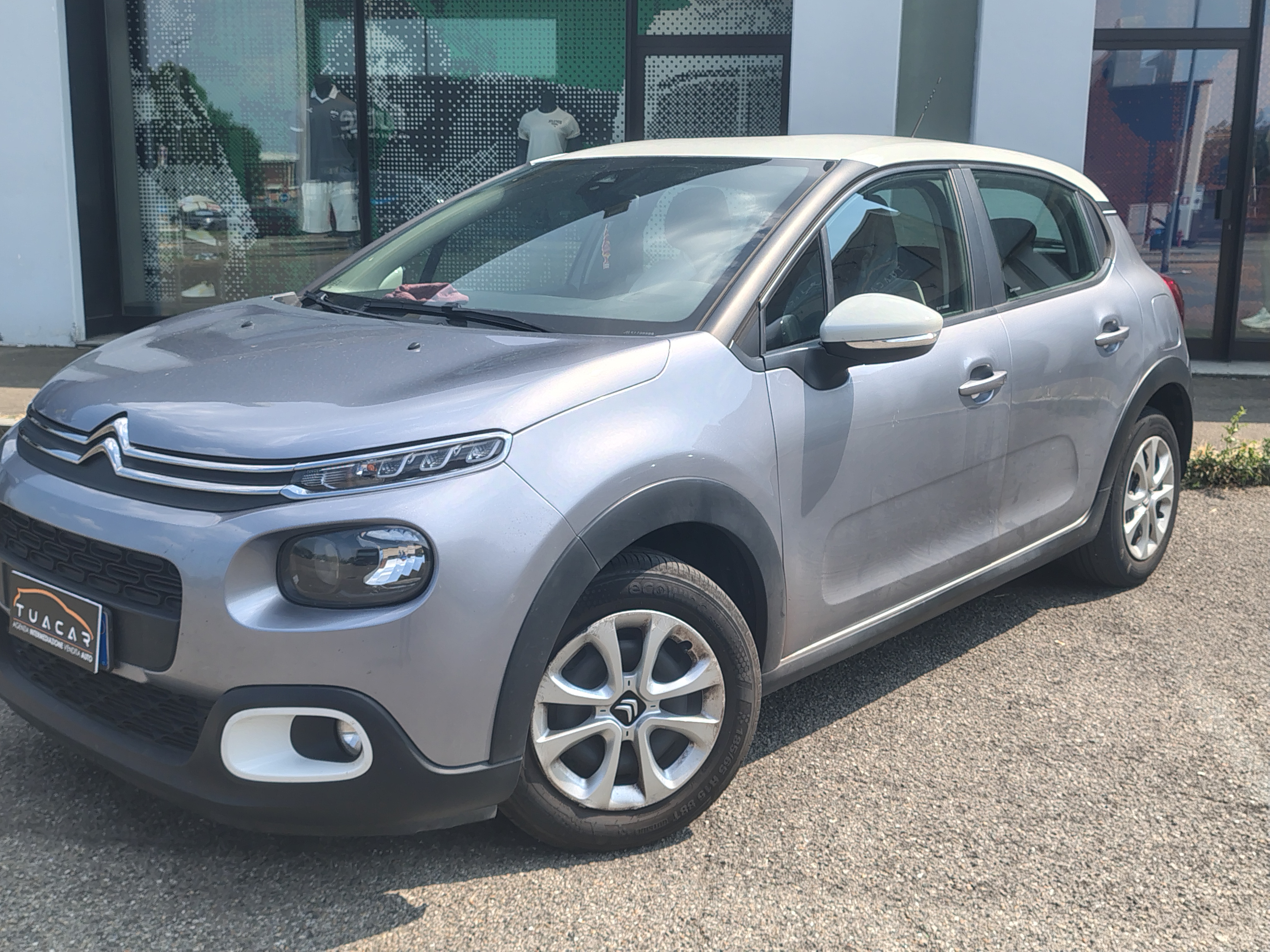 Citroen C3 1.2 puretech Feel s&s 83cv neopatentati my18, del 2020, 79.500 km, in vendita a Venaria Reale (TO)