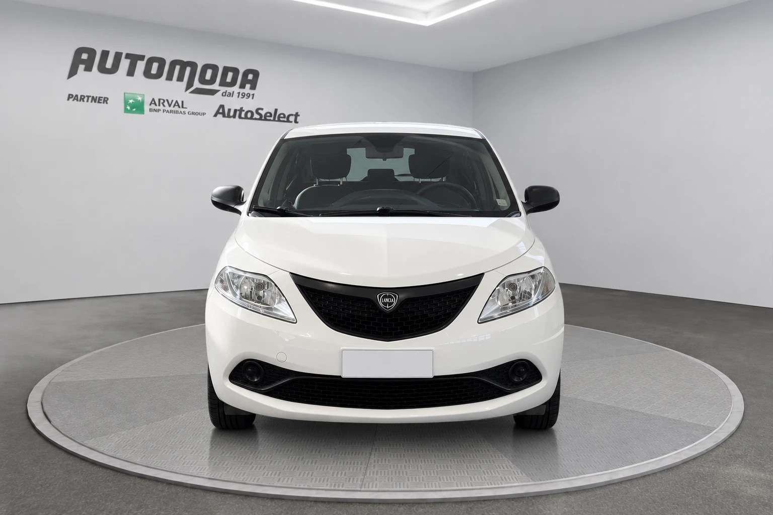 Lancia Ypsilon 1.2 69 CV - foto 2 di 4