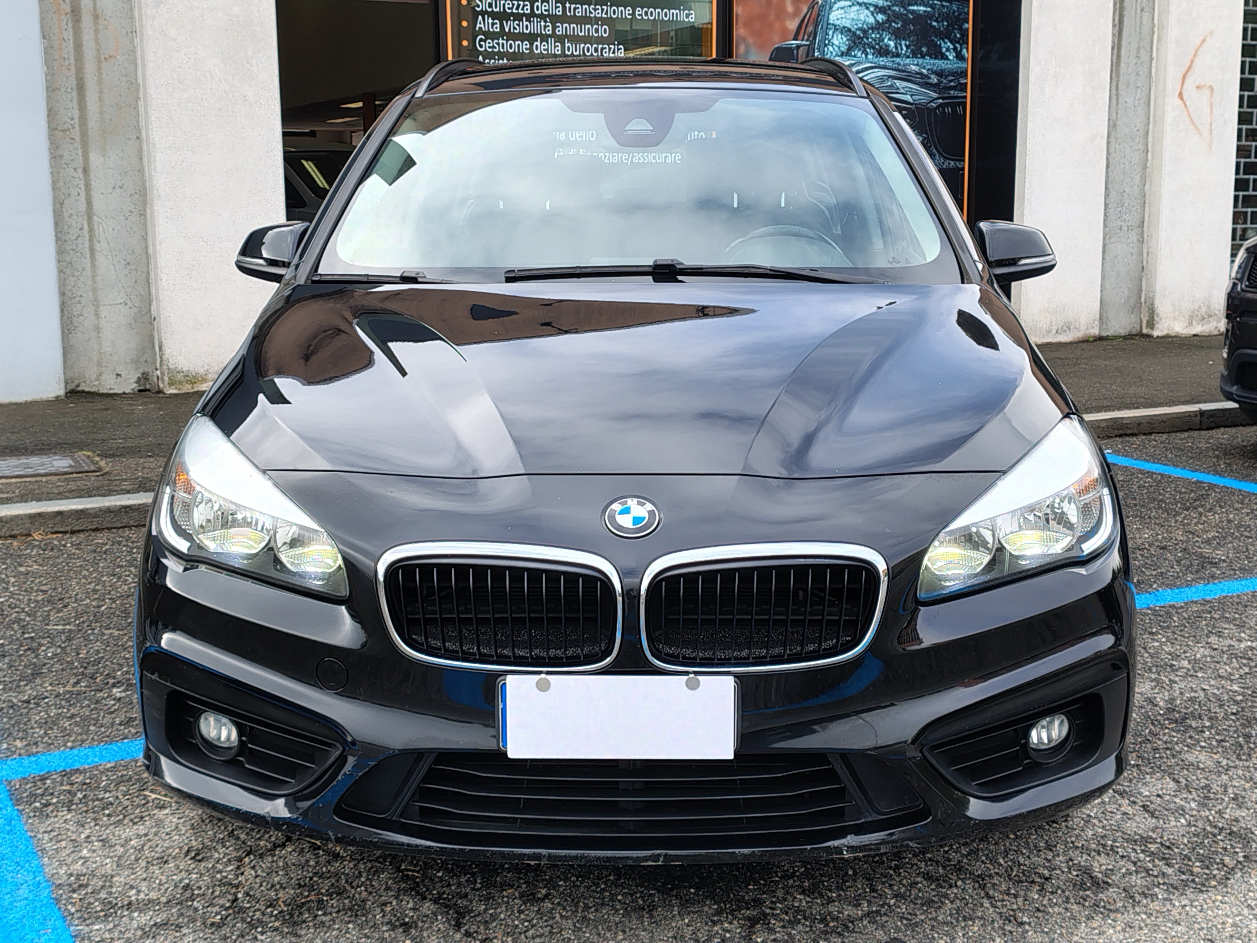BMW 218 218d Gran Tourer 7p.ti auto - foto 2 di 4