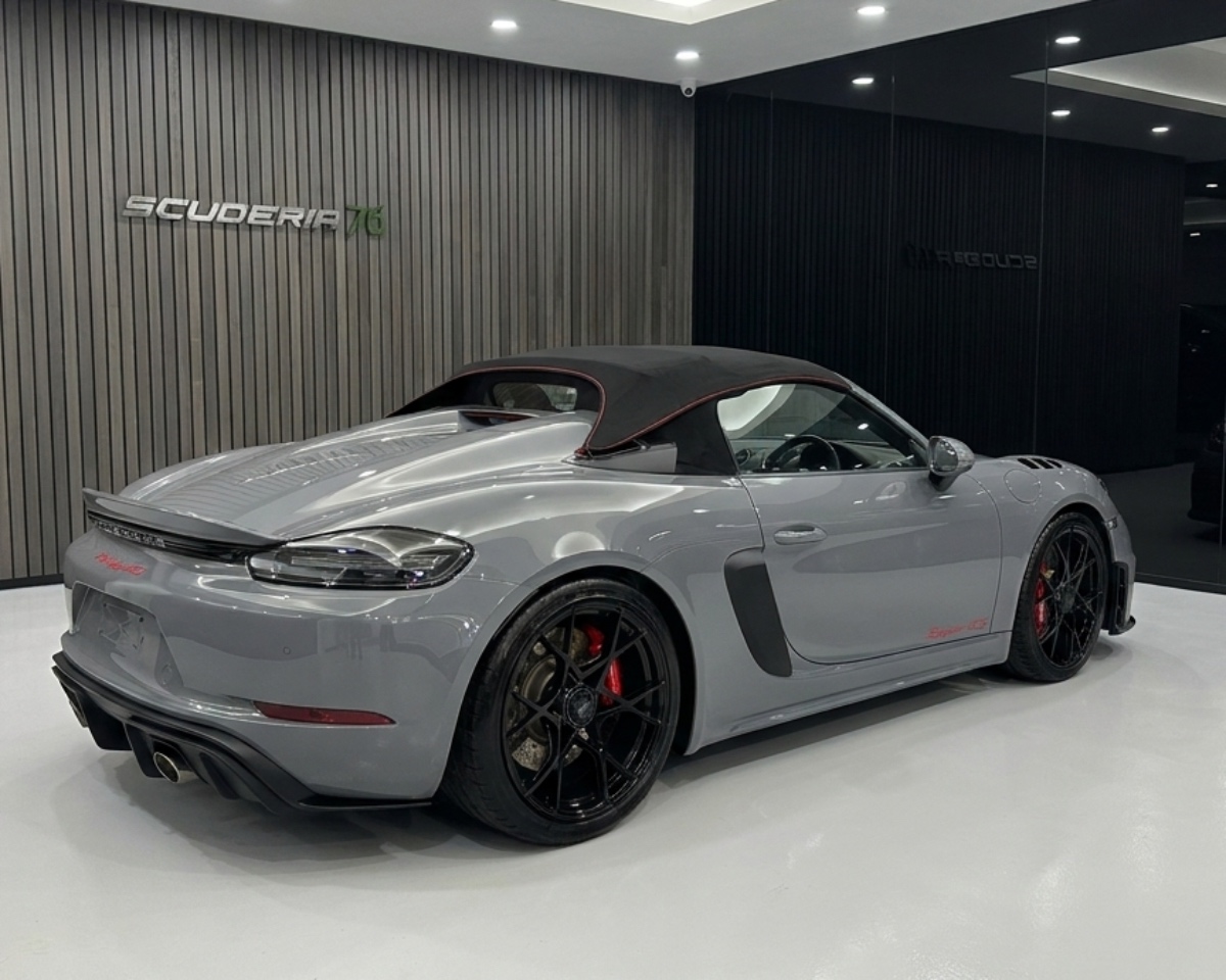 Porsche 718 Spyder 4.0 RS pdk - foto 2 di 4