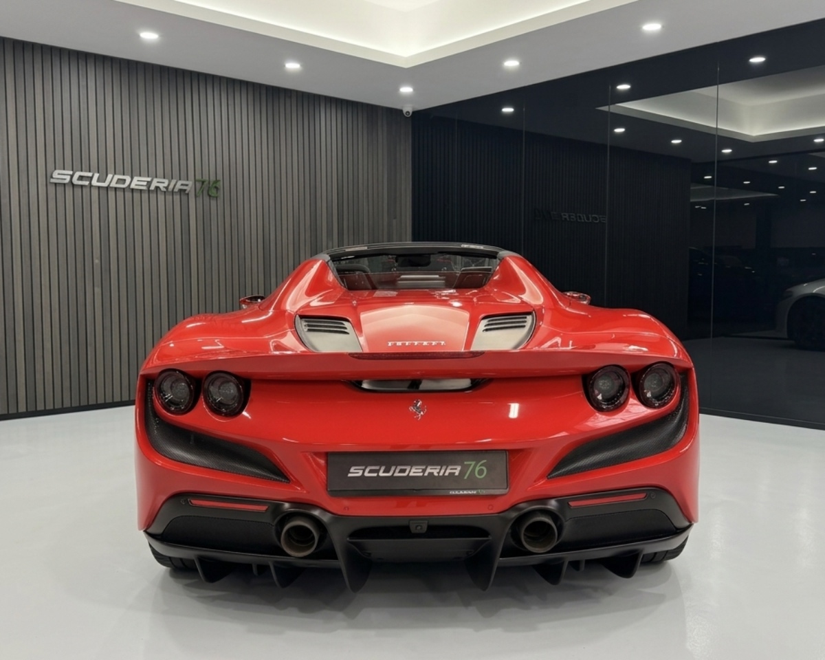 Ferrari F8 Spider F8 Tributo Spider 3.9 - foto 4 di 4