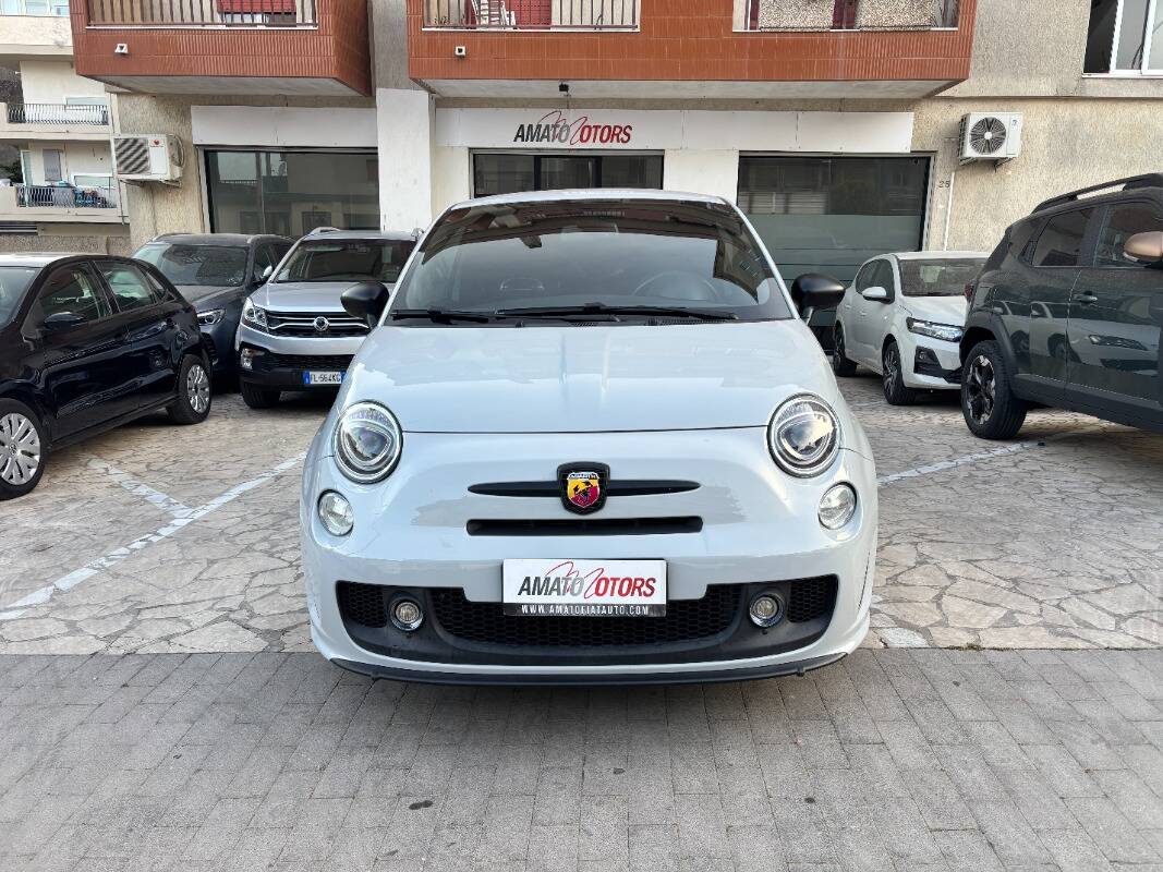 Abarth 500 1.4 16v t. t-jet Custom 135cv E6 - foto 3 di 4
