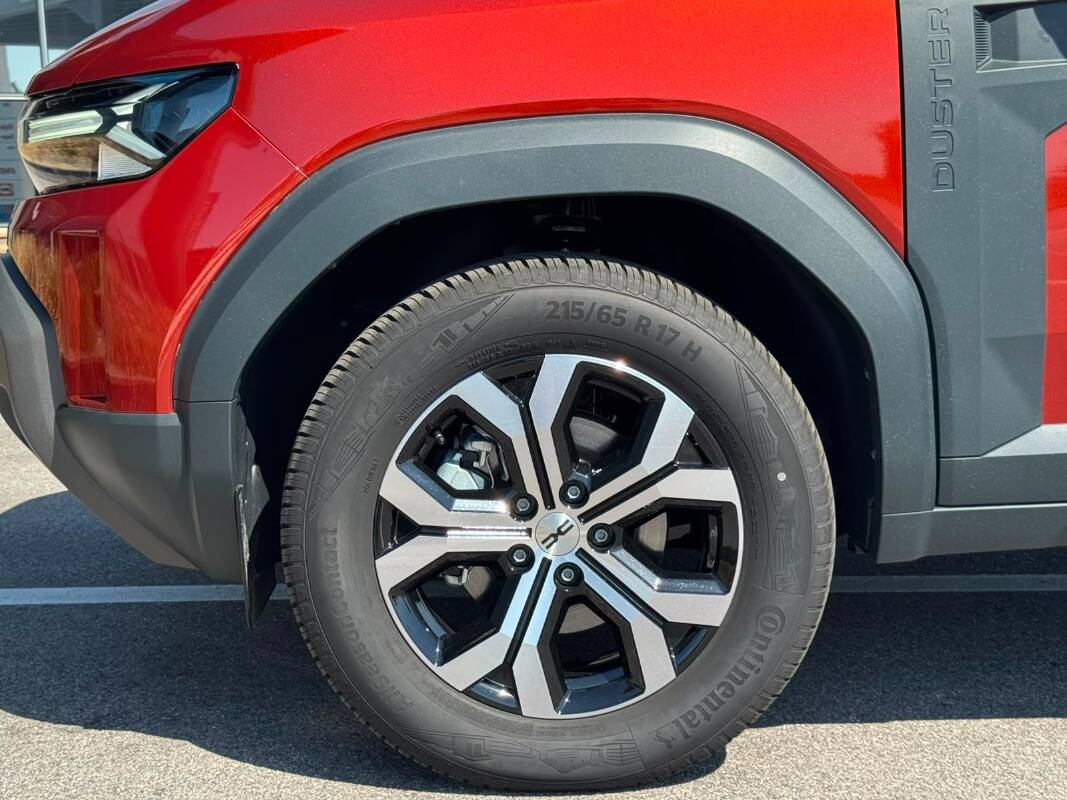 Dacia Duster 1.2 mild hybrid Expression 130cv 4X4 - foto 5 di 16