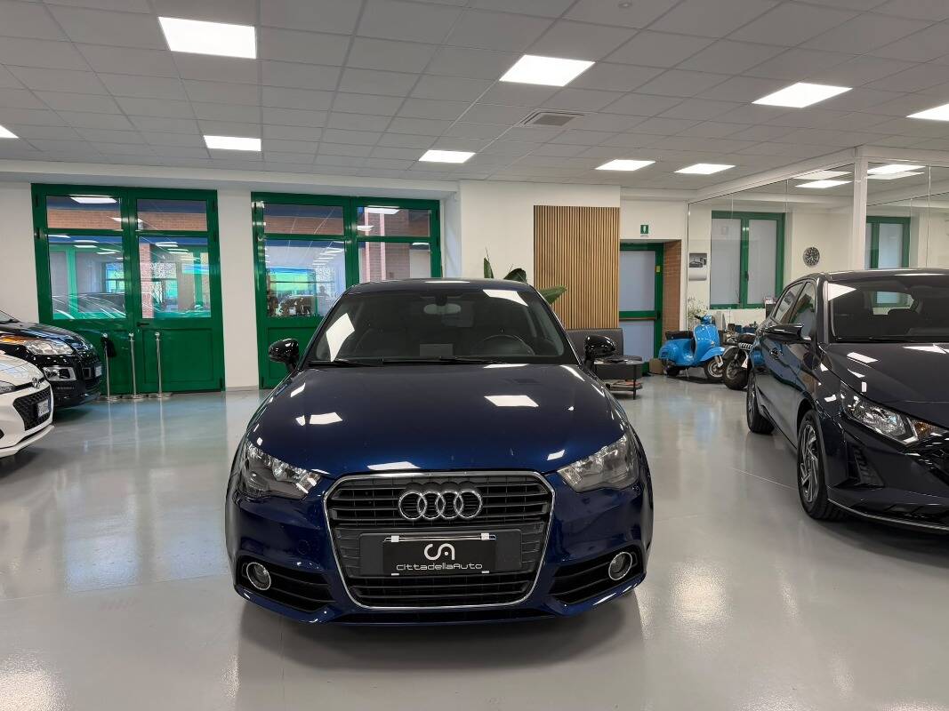 Audi A1 1.4 tfsi Attraction 122cv 119g s-tronic - foto 2 di 14
