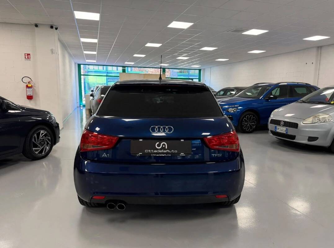 Audi A1 1.4 tfsi Attraction 122cv 119g s-tronic - foto 5 di 14