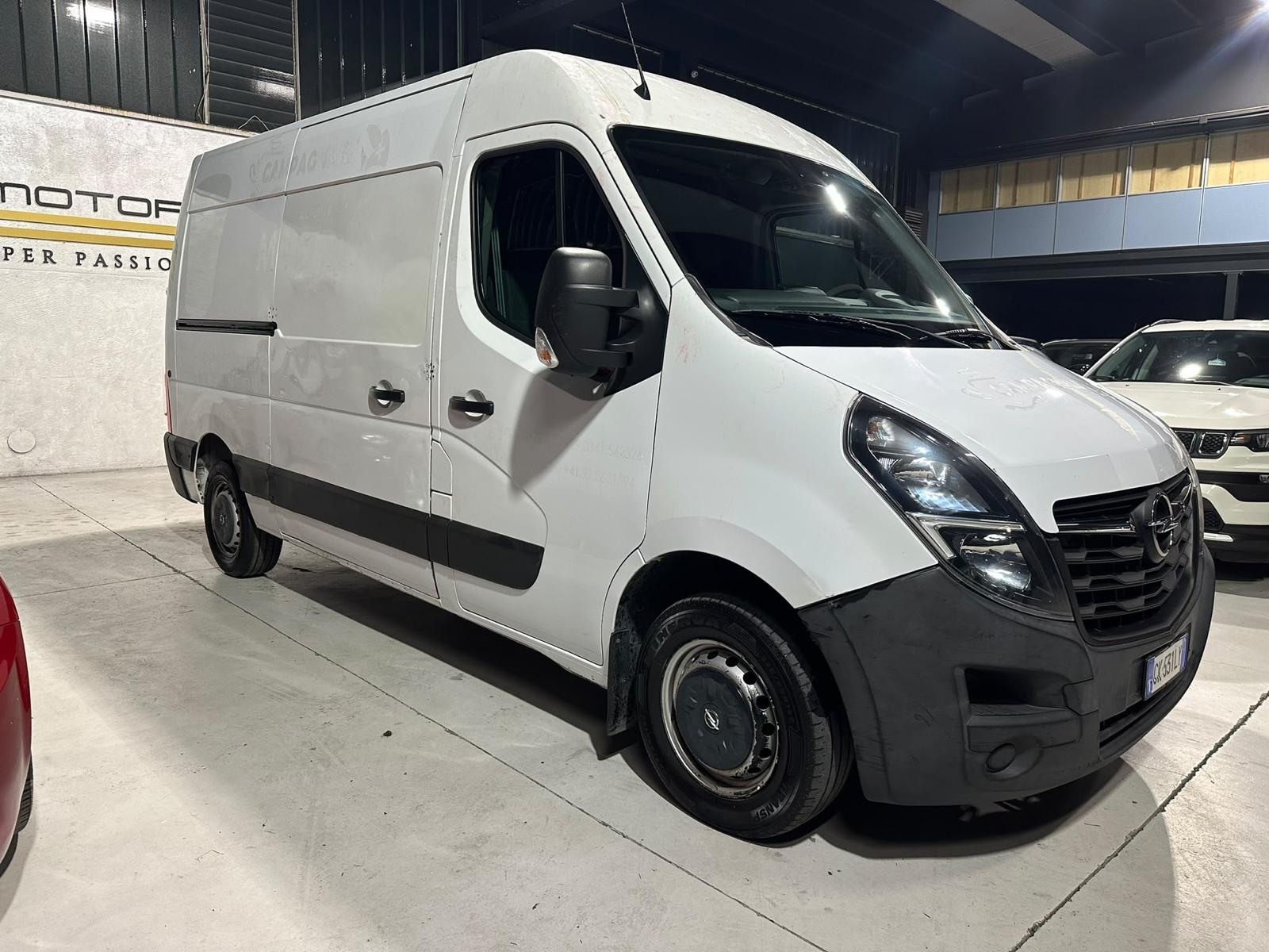 Opel Movano III 35 FWD Movano PREZZO NETTO + IVA Neopatentati, del 2020, 144.000 km, in vendita a Bareggio (MI)