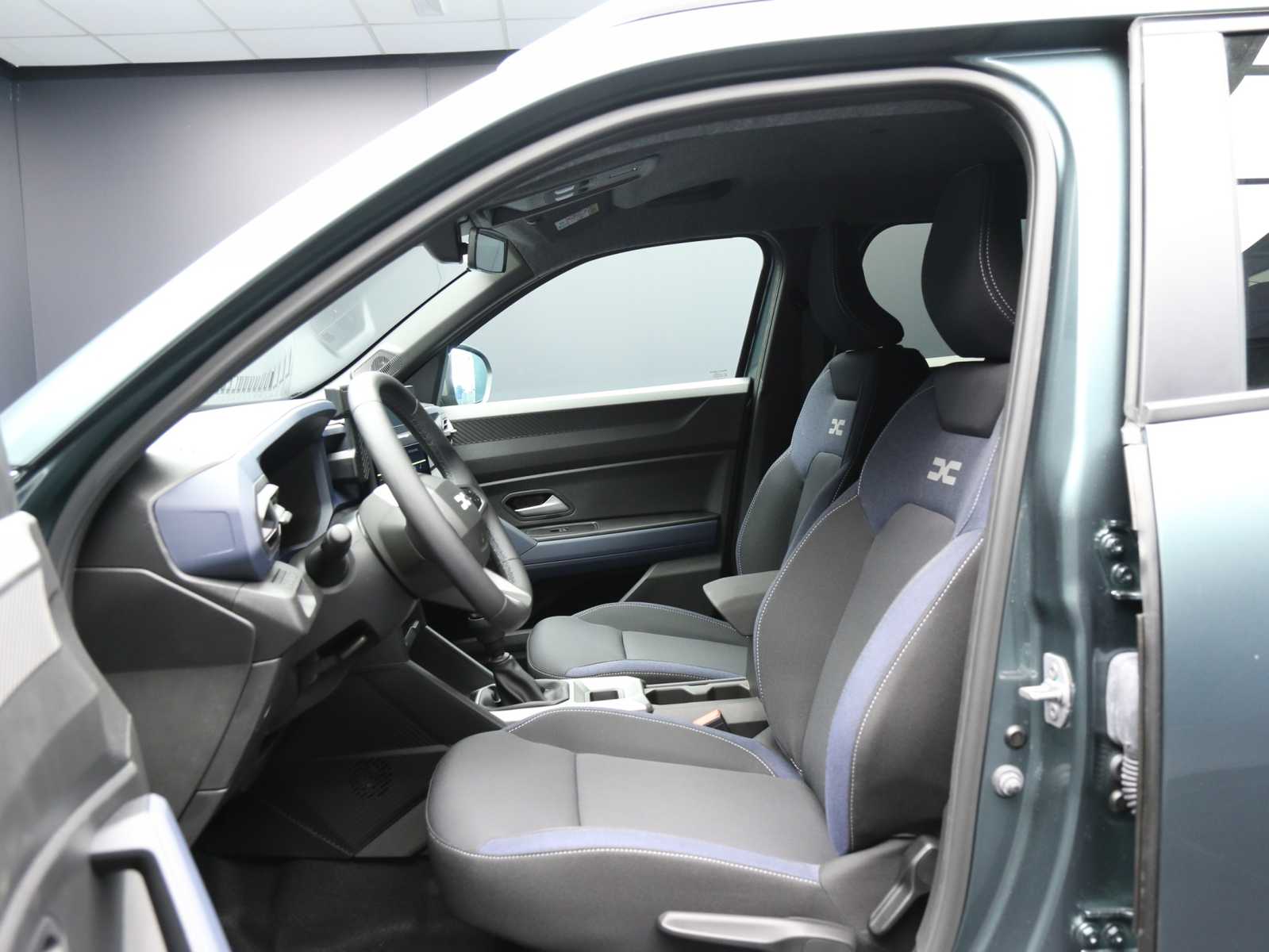 Dacia Duster 1.2 mild hybrid Journey 130cv - foto 3 di 4