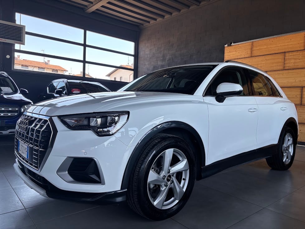 Audi Q3 35 1.5 tfsi mhev Business Advanced s-tronic, del 2022, 120.004 km, in vendita a Vermezzo con Zelo (MI)