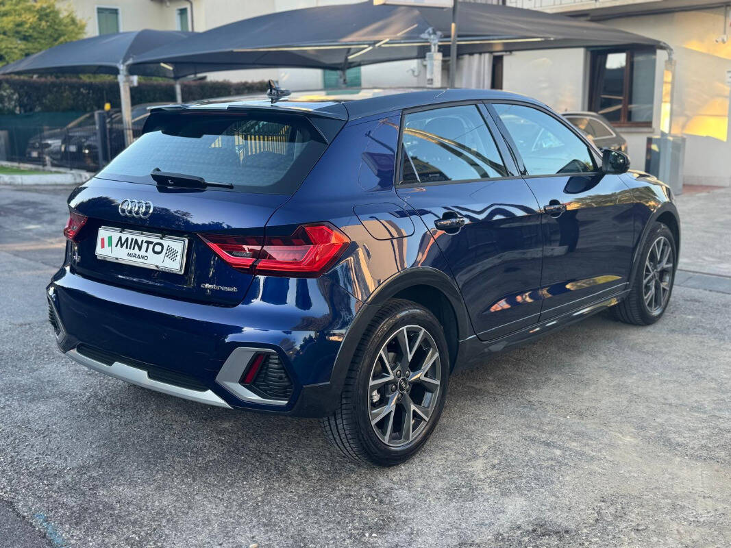 Audi A1 allstreet 30 TFSI S tronic - foto 3 di 20