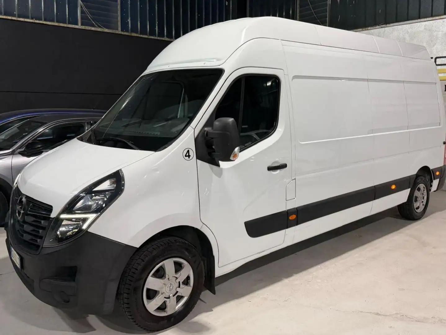 Opel Movano III 35 FWD Movano 35 2.3 turbo D 135cv L3H2 Edition E6d-temp - foto 3 di 4