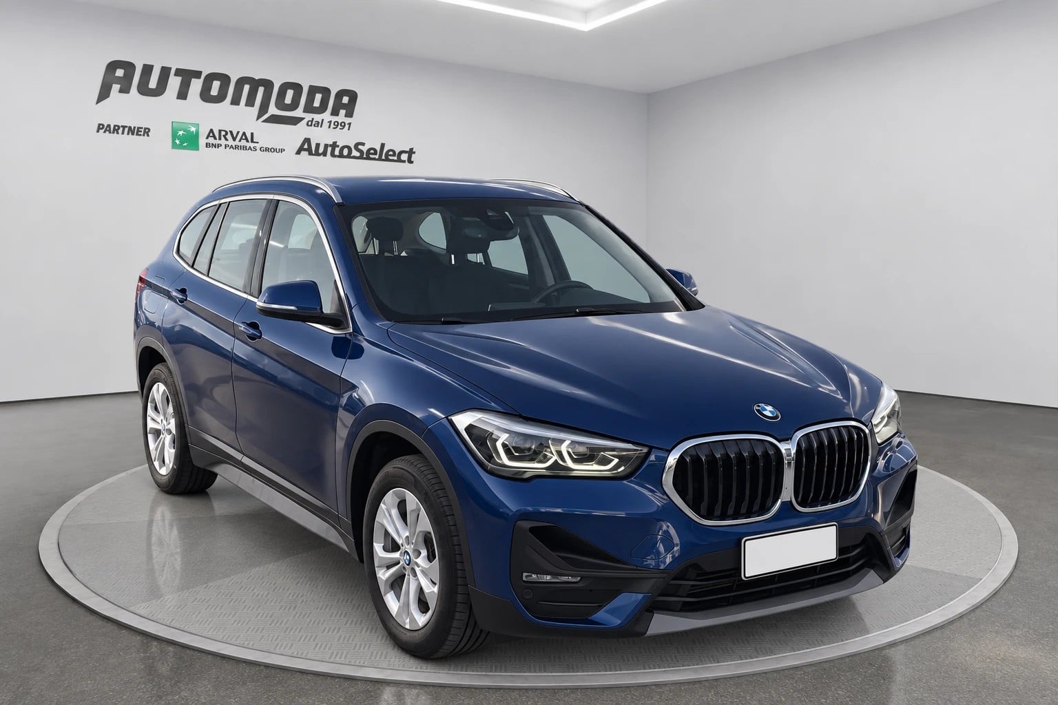 BMW X1 X Drive 25E Business Advantage automatico - foto 3 di 4