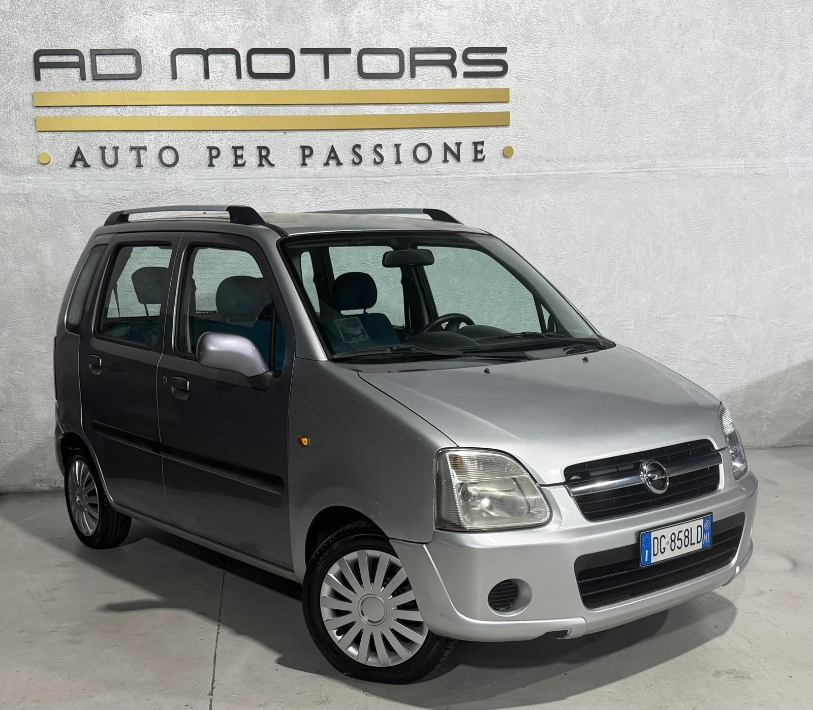 Opel Agila 1.0 12v Enjoy (edition) c/abs Bicolor Benzina 5 Posti, del 2007, 159.000 km, in vendita a Bareggio (MI)