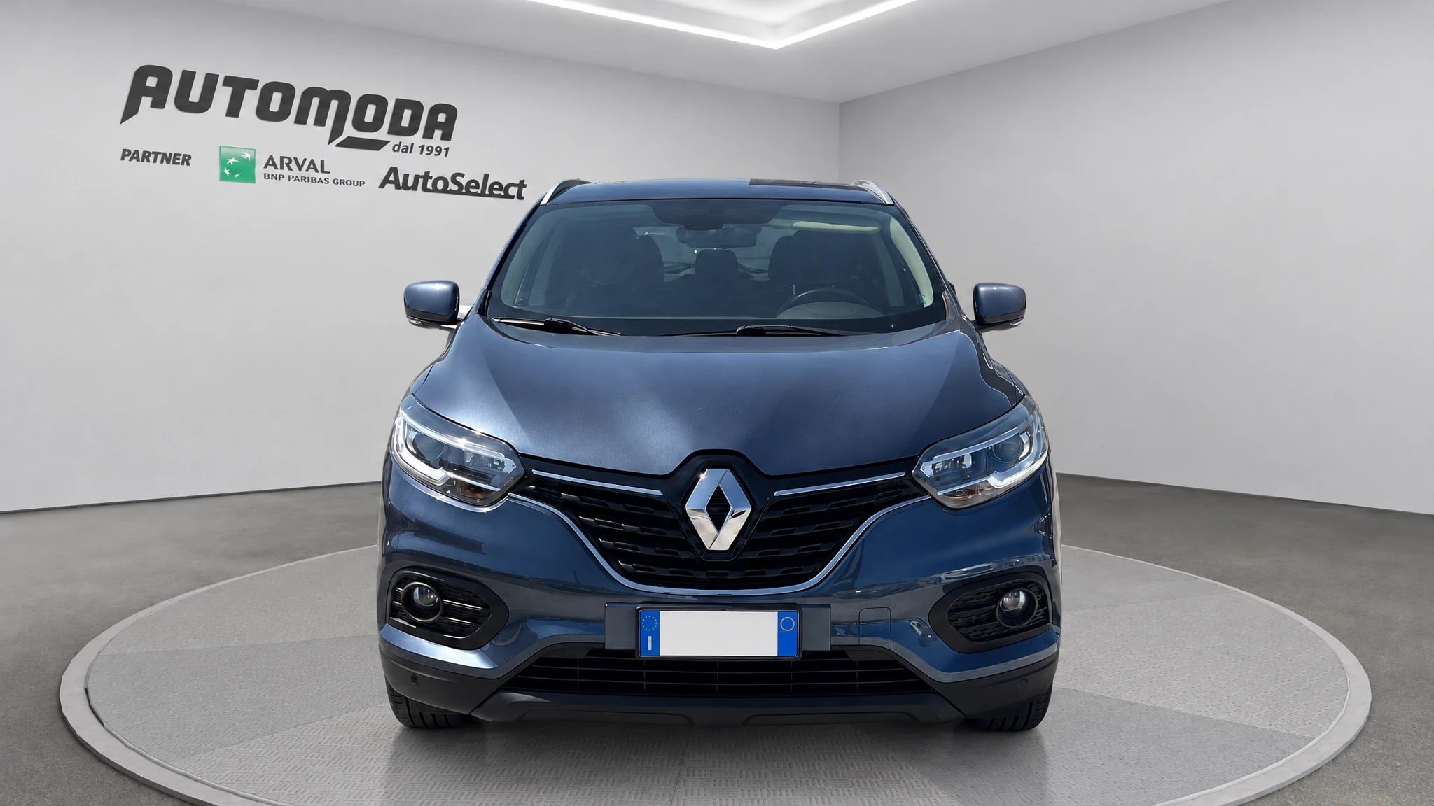 Renault Kadjar 1.5 blue dci Business 115cv - Autocarro N1 4 posti - foto 2 di 4