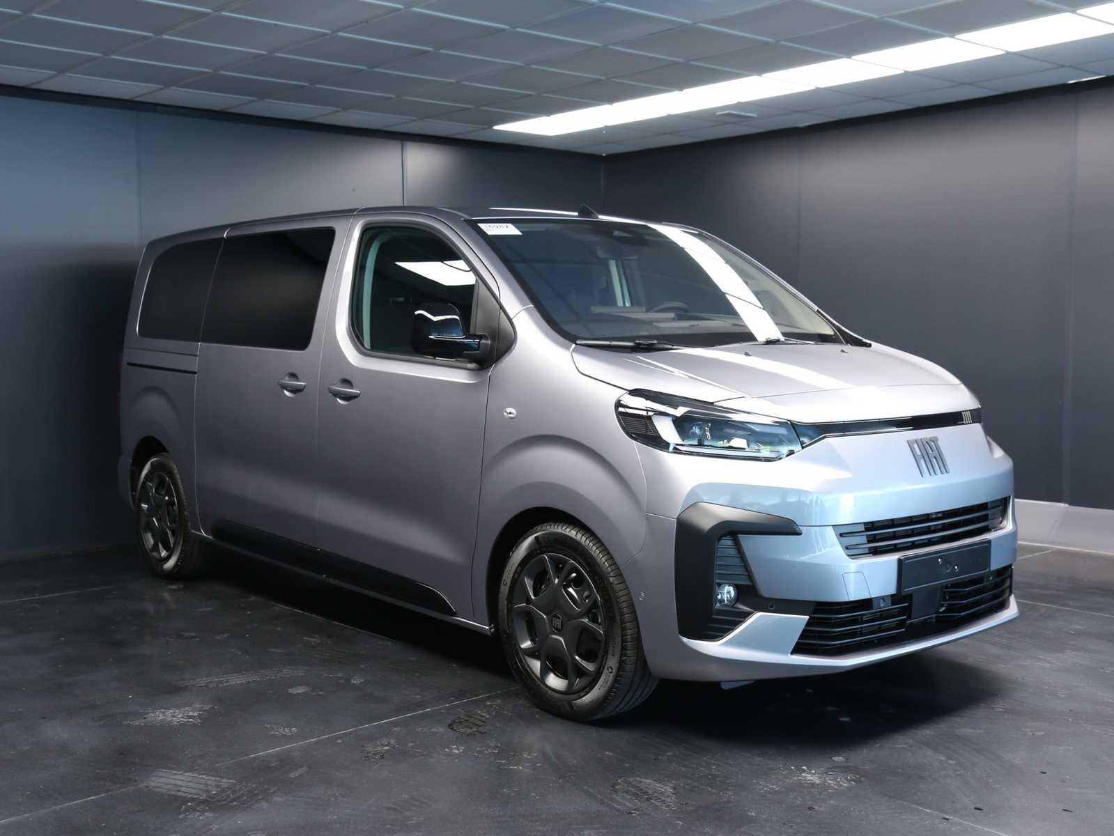 Fiat Ulysse combi M1 2.0 bluehdi 180cv L2H1 at8 - foto 2 di 4