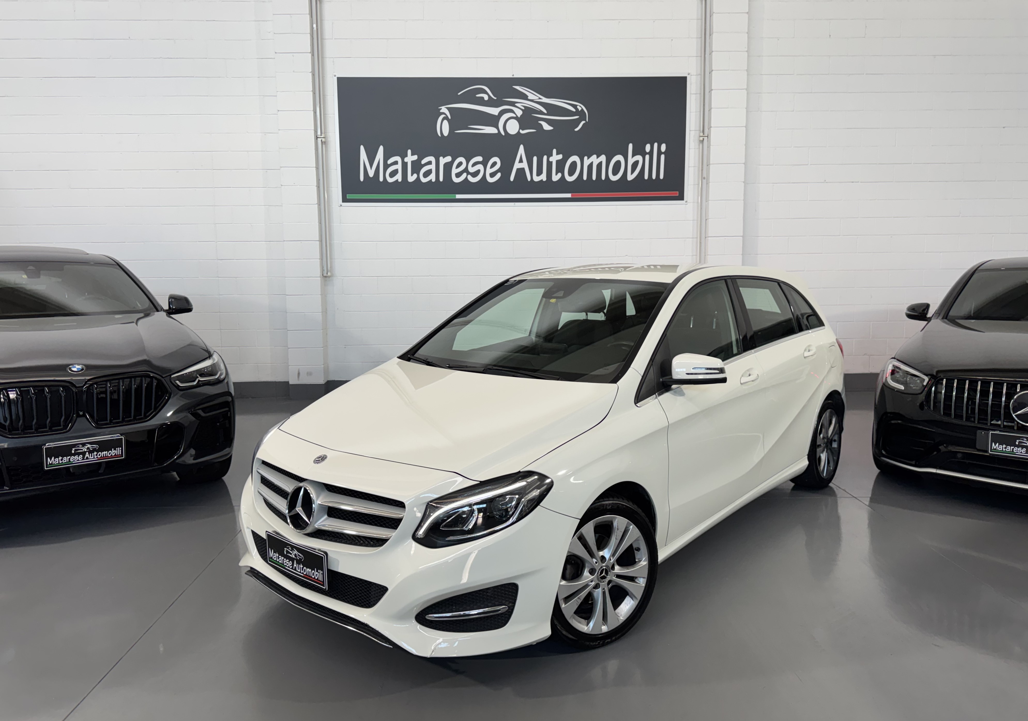 Mercedes-Benz B 180 B180 Sport 1.5cc 109CV Automatica OK Neopatentati, del 2018, 125.835 km, in vendita a Cusago (MI)