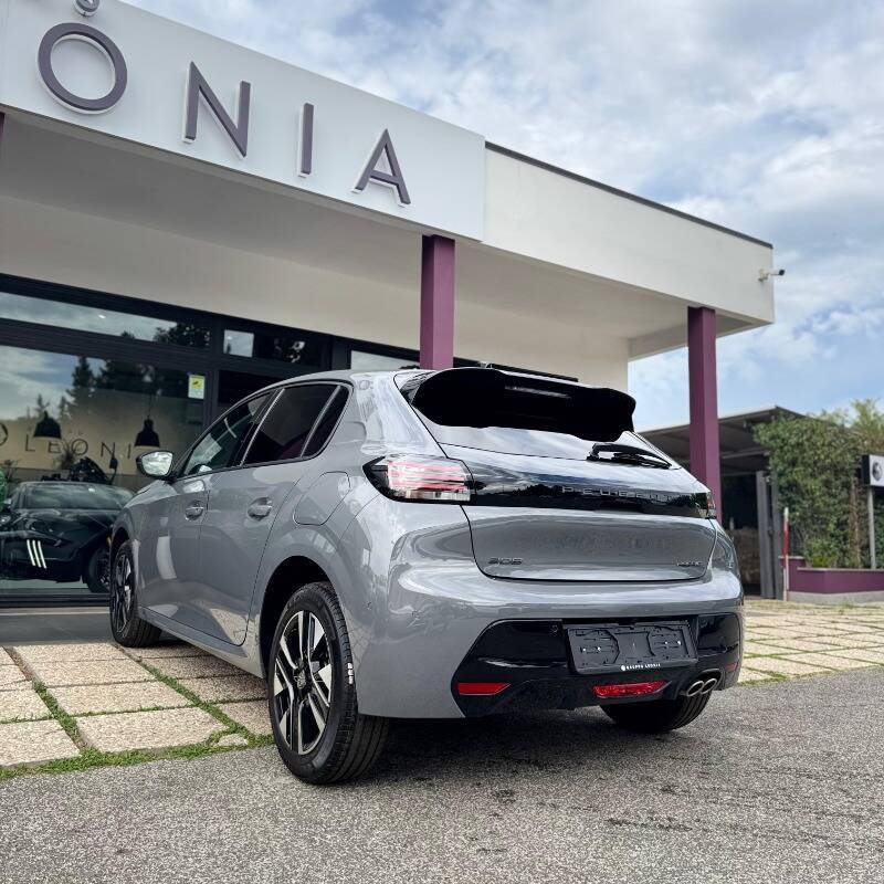 Peugeot 208 1.2 puretech Allure s&s 100cv - foto 4 di 15