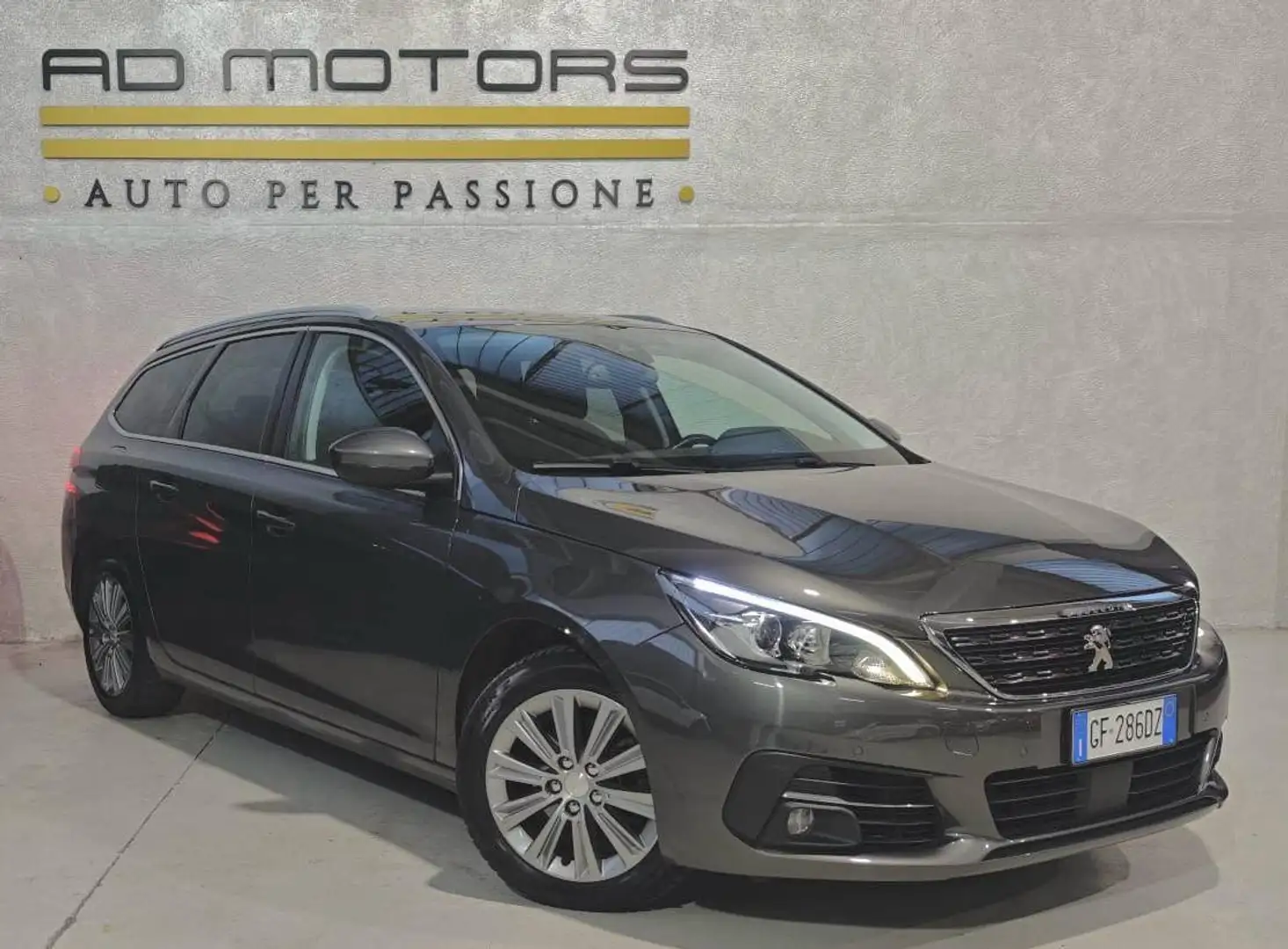 Peugeot 308 SW 1.5 bluehdi Active s&s 130cv my20, del 2021, 150.000 km, in vendita a Bareggio (MI)