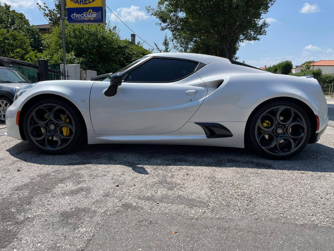 Alfa Romeo 4C 1750 tbi 240cv tct E6 - foto 3 di 21